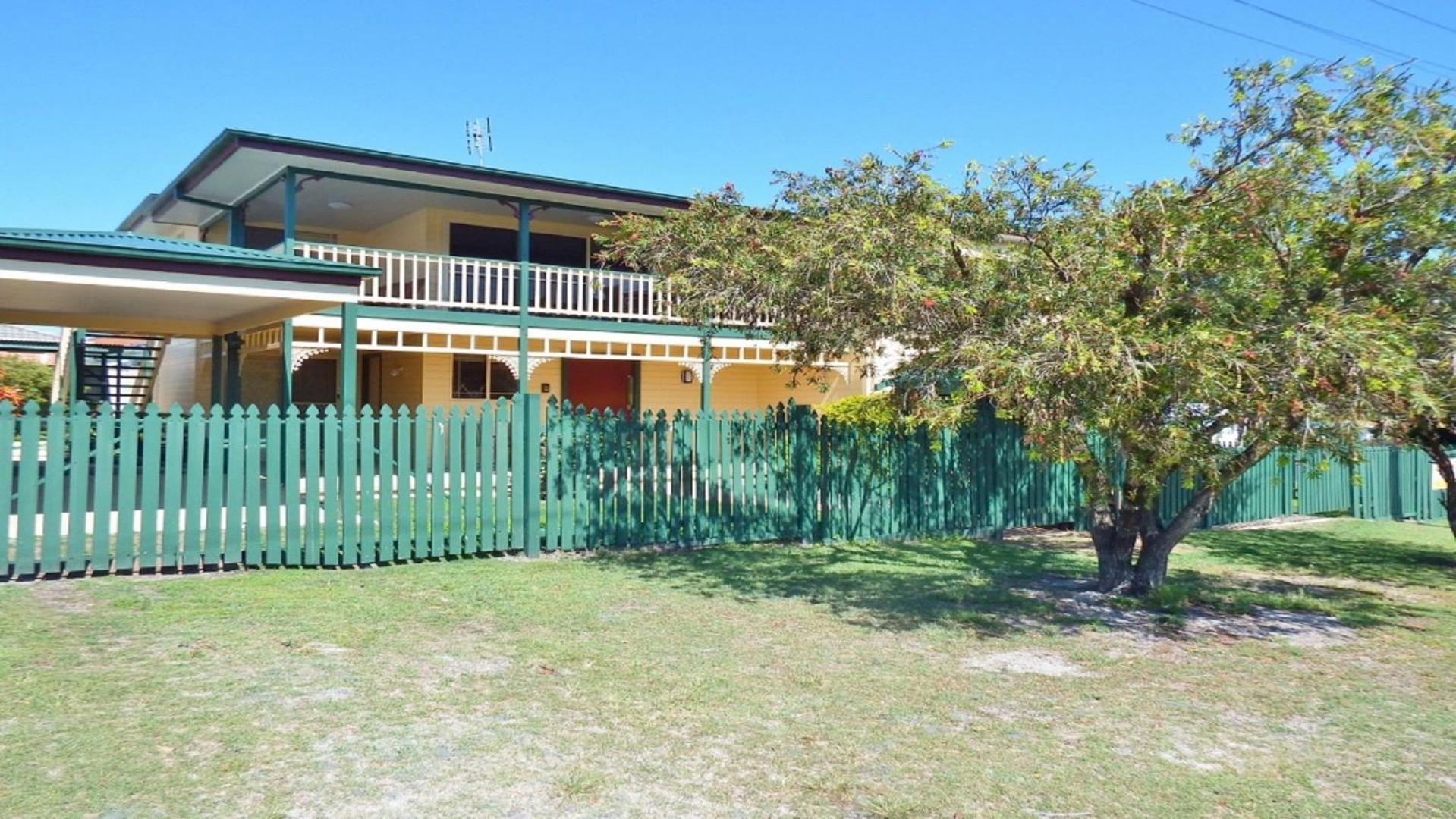 Amberlee House - bring your own linen view 2