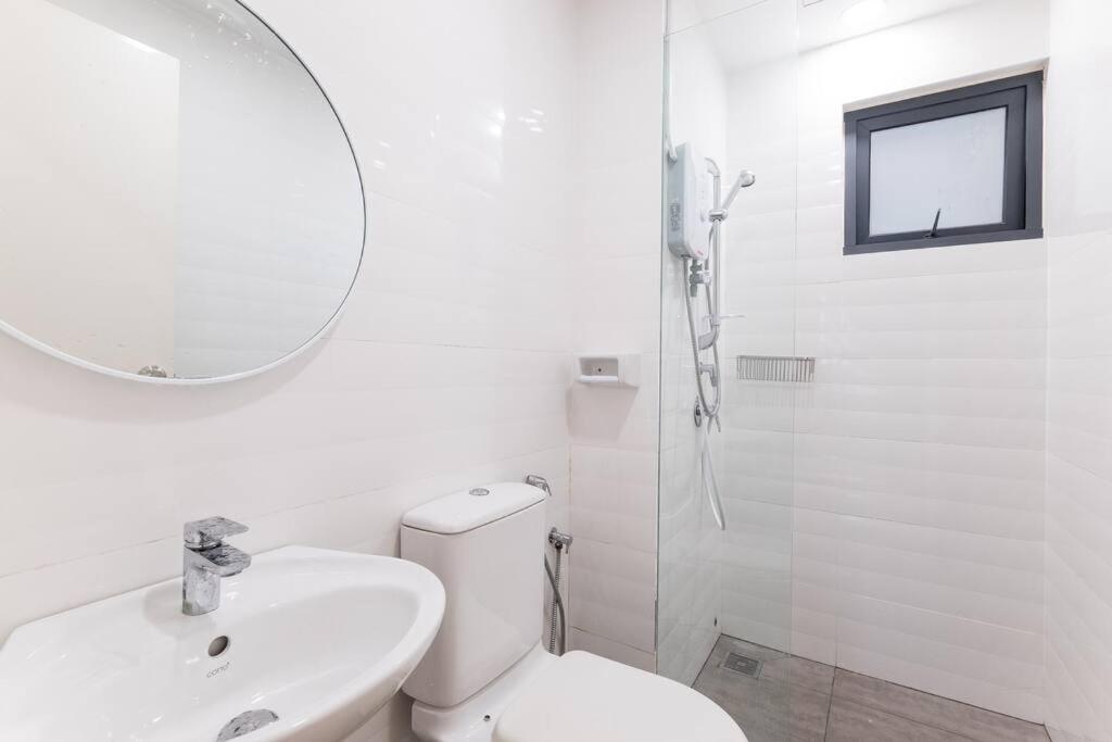 NEW! French Style 3BR 8pax Mytown Sunway Velocity