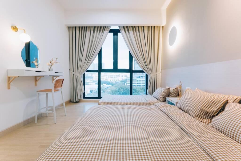 NEW! French Style 3BR 8pax Mytown Sunway Velocity