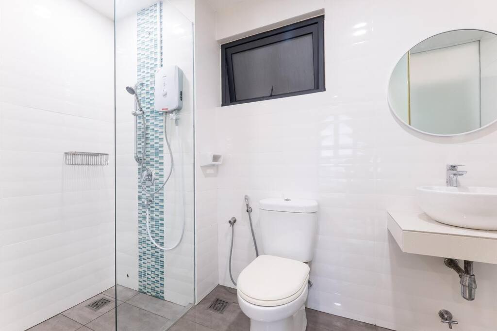NEW! French Style 3BR 8pax Mytown Sunway Velocity