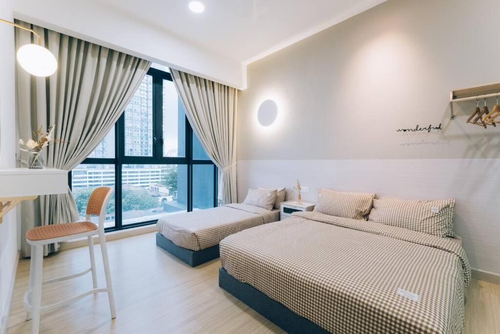 NEW! French Style 3BR 8pax Mytown Sunway Velocity