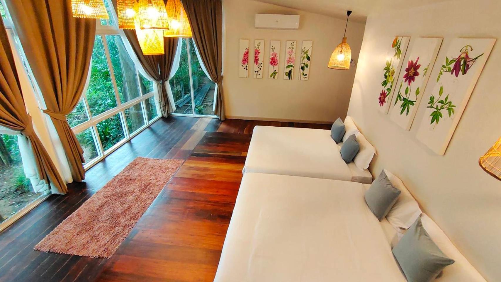 Rain Forest Resort