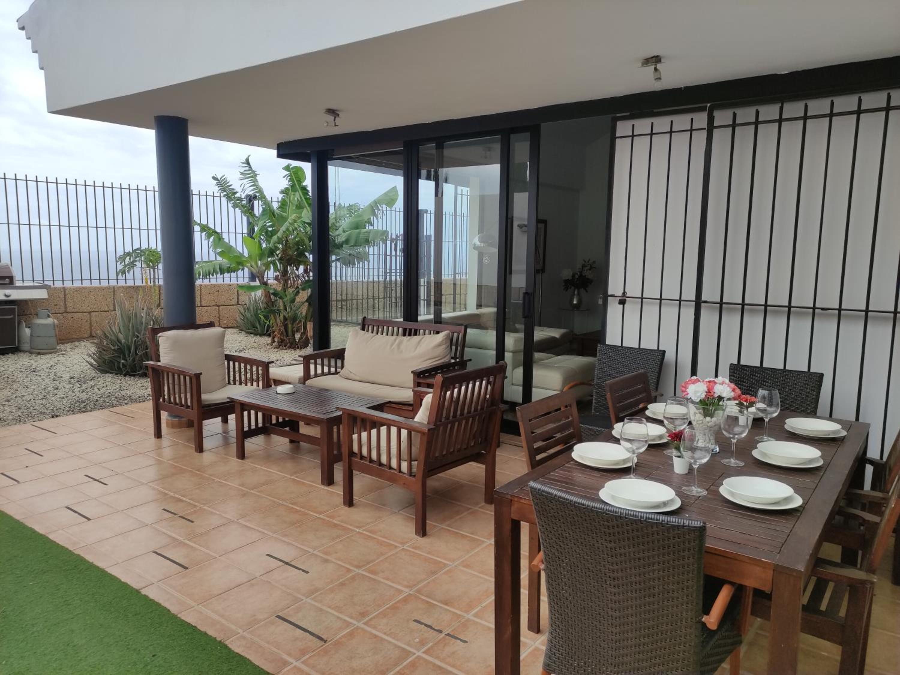 LUXURY VILLA OCEAN VIEWS HEATED POOL private