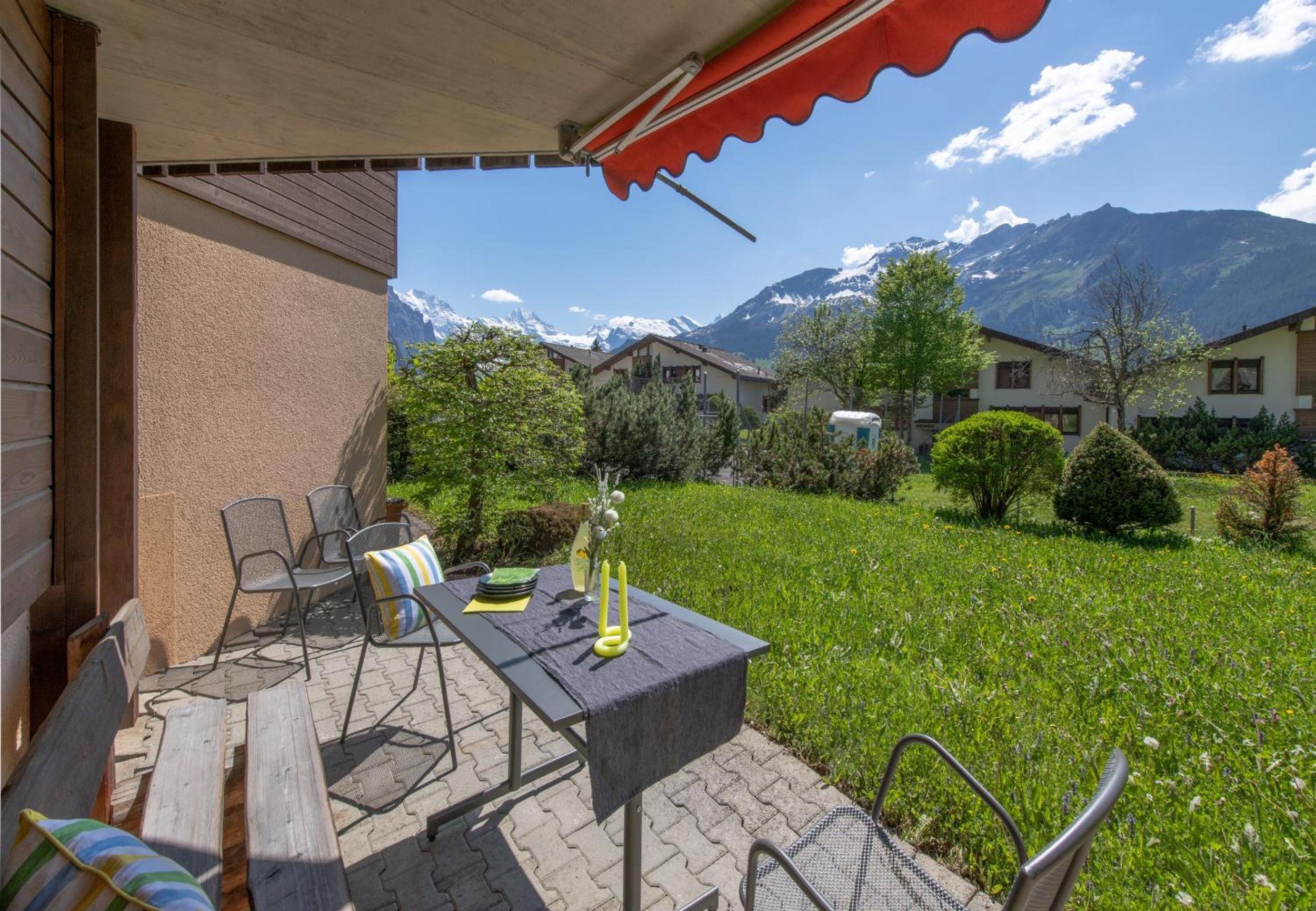 Chalet Petunia