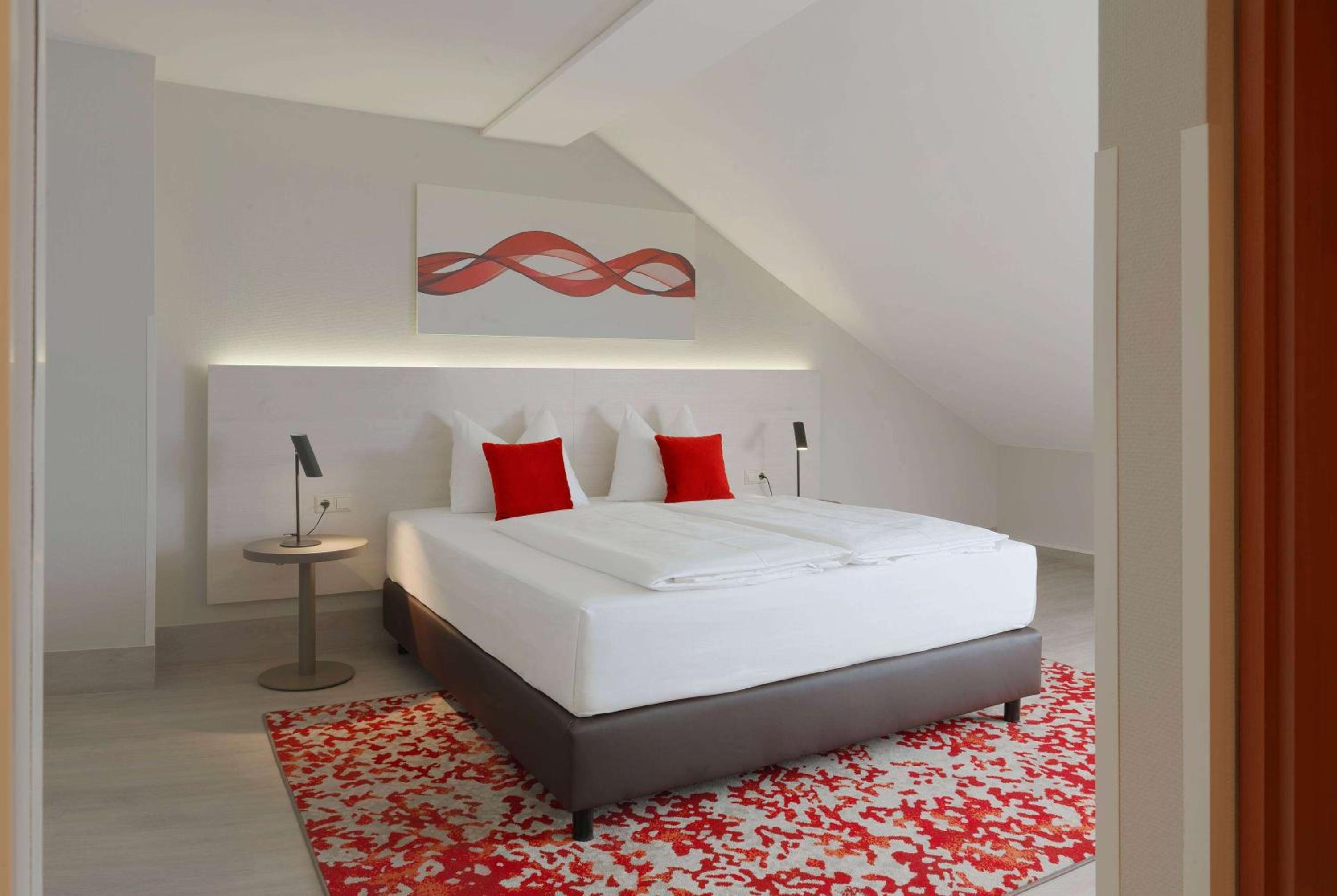 Dresden Vacations - Ramada by Wyndham Dresden - Property Image 79