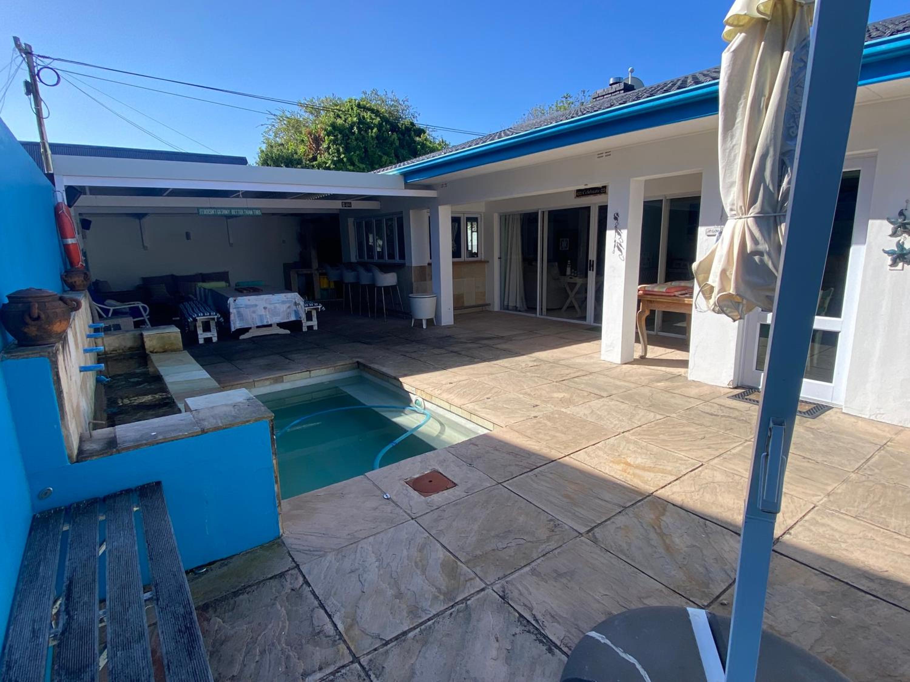 Leisure Isle Beach Home view 3