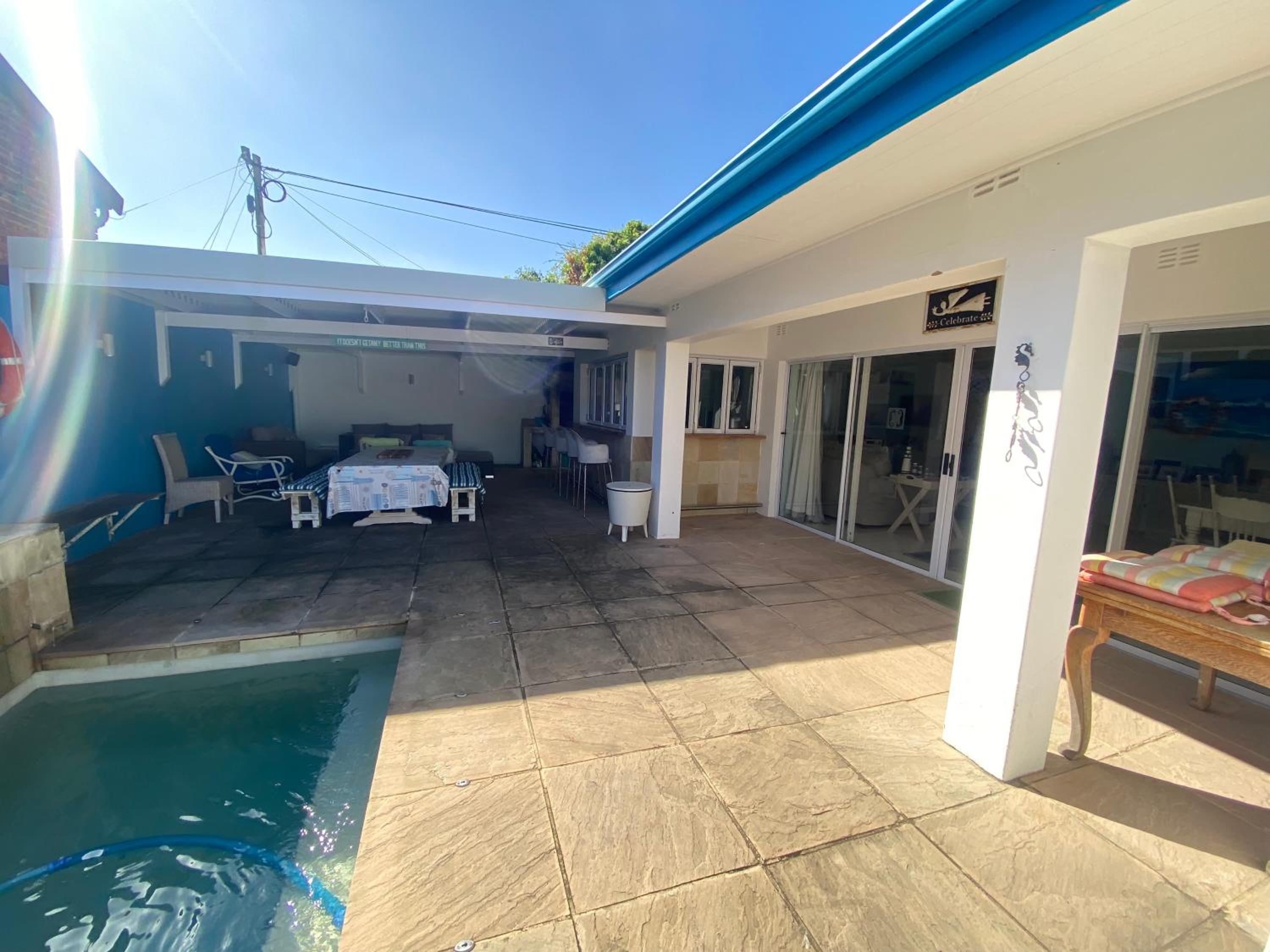 Leisure Isle Beach Home view 4