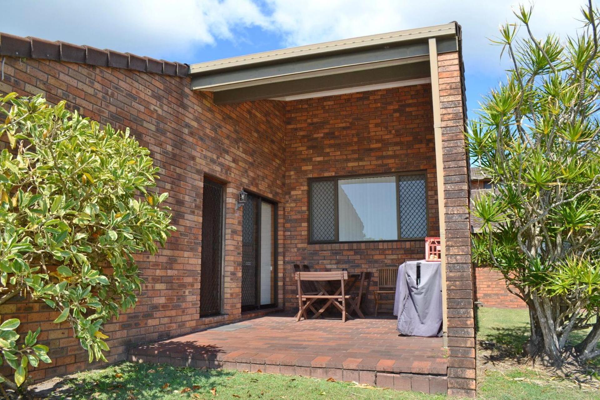 Seaview Townhouse 4 view 5