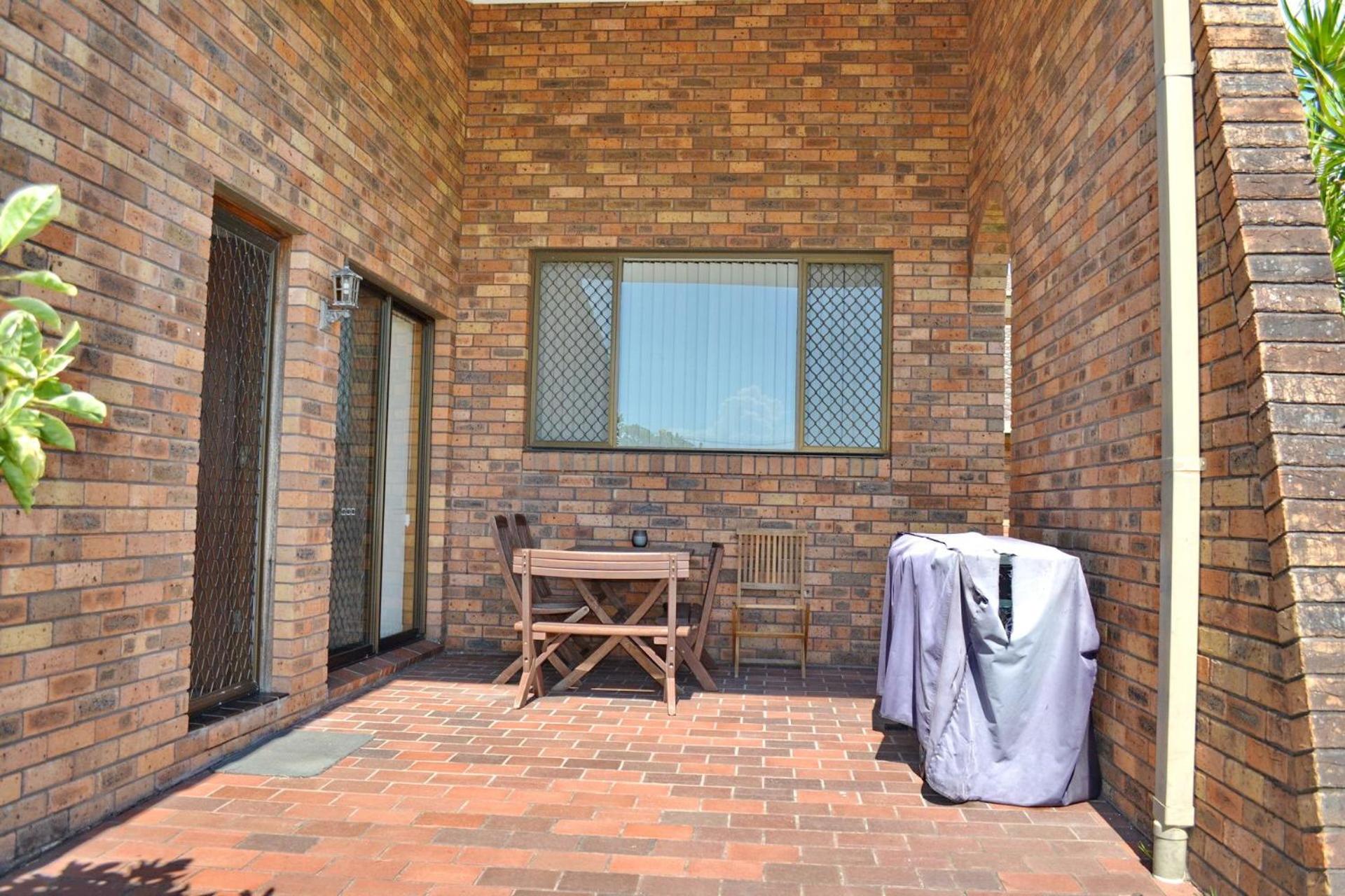 Seaview Townhouse 4 view 3