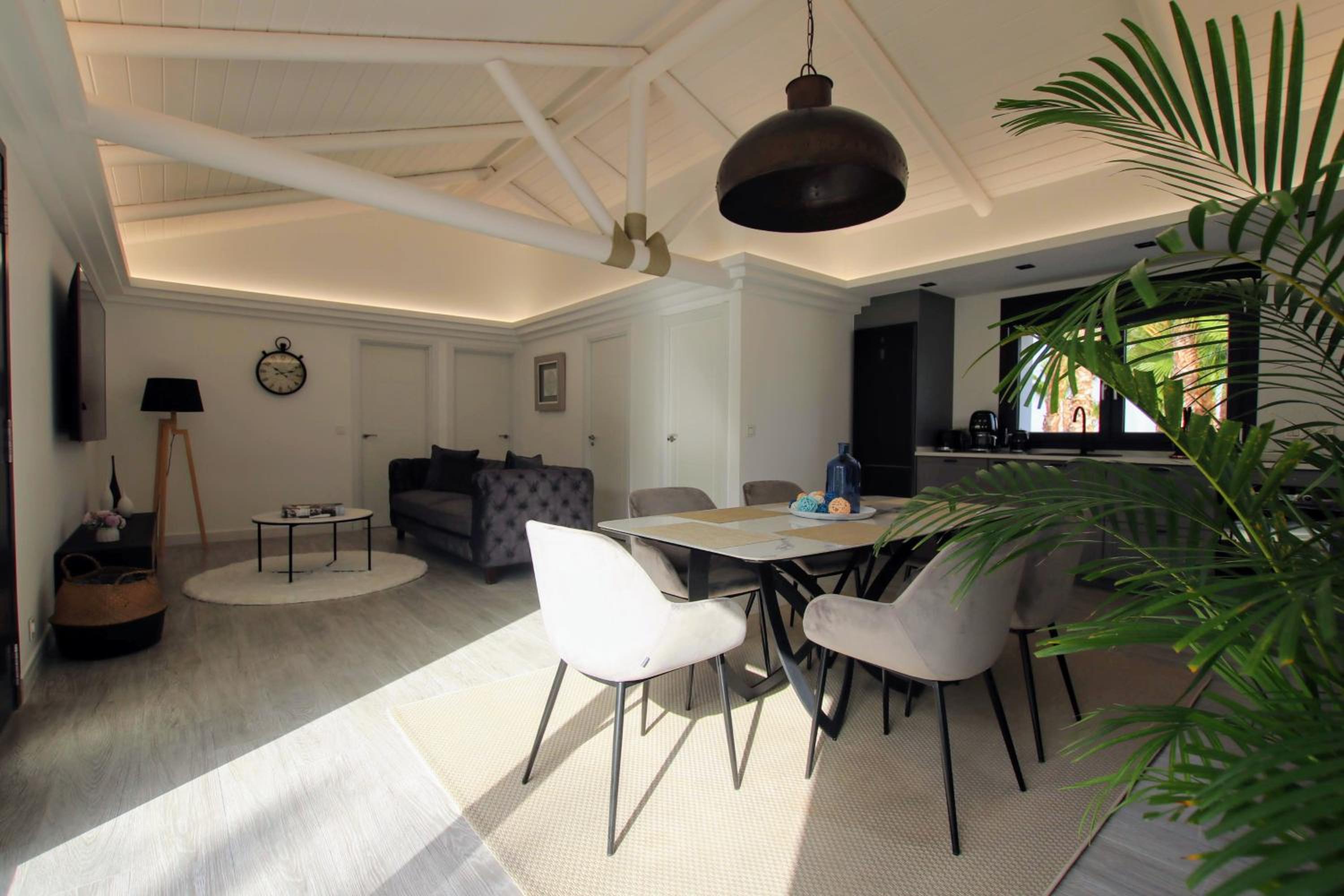 TESS Villa Le Clos Fleury