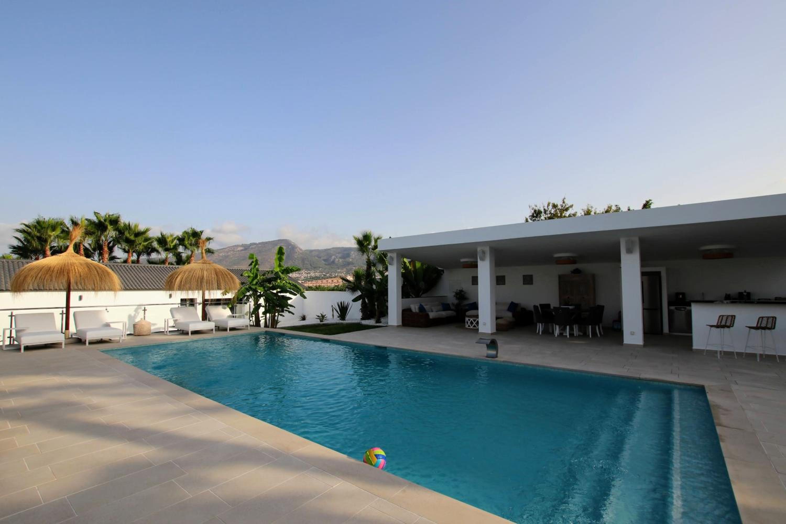 TESS Villa Le Clos Fleury