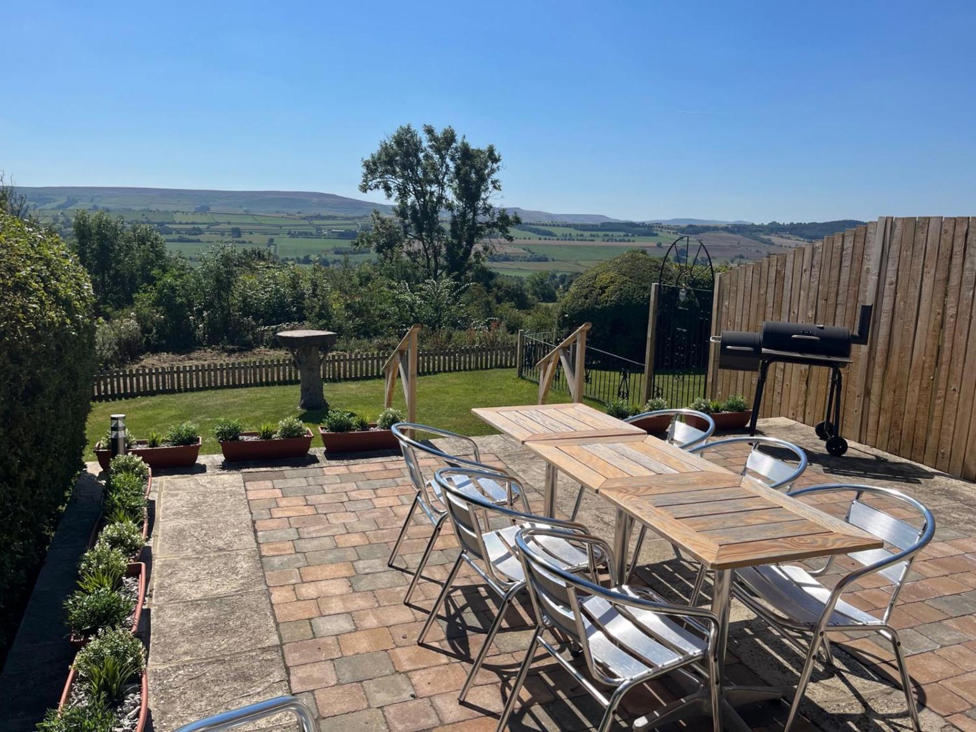 Oak Lodge House view 5