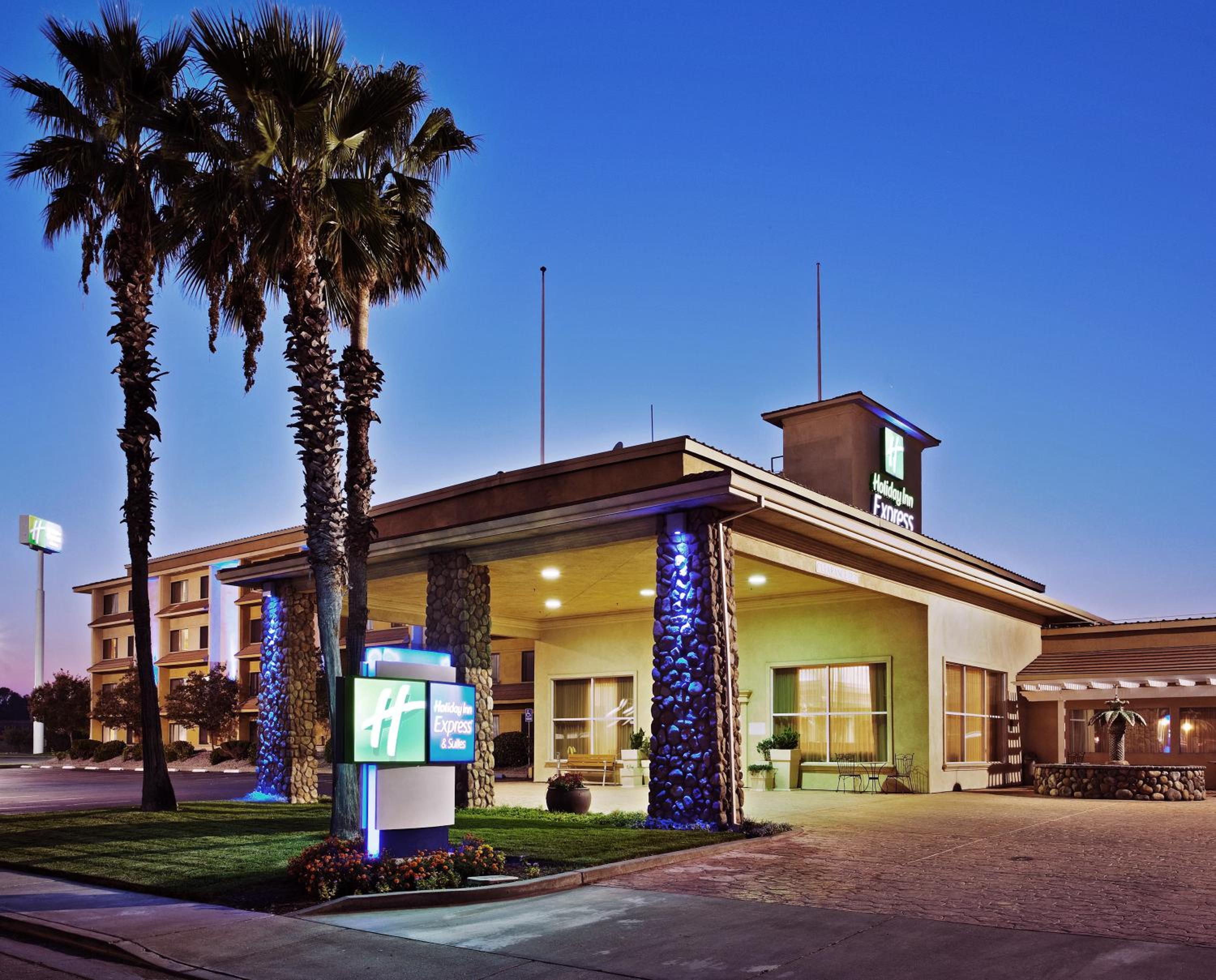 Holiday Inn Express Corning, an IHG Hotel - Property Image 2