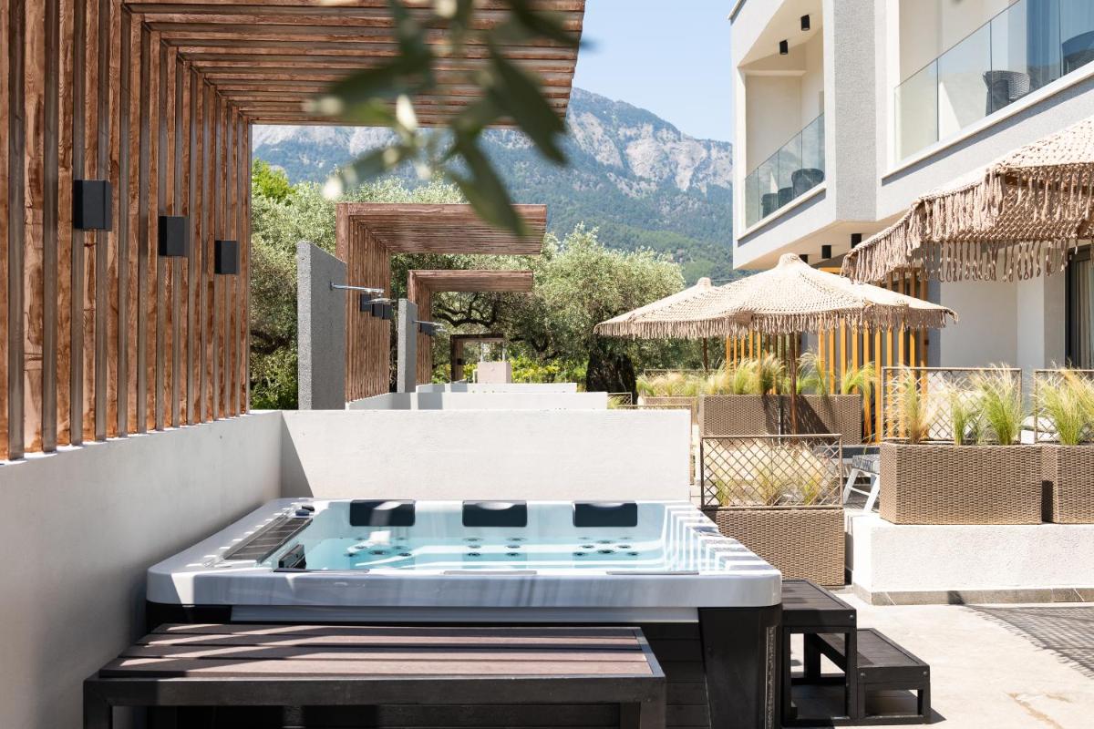 Valen Mare Suites photo 3