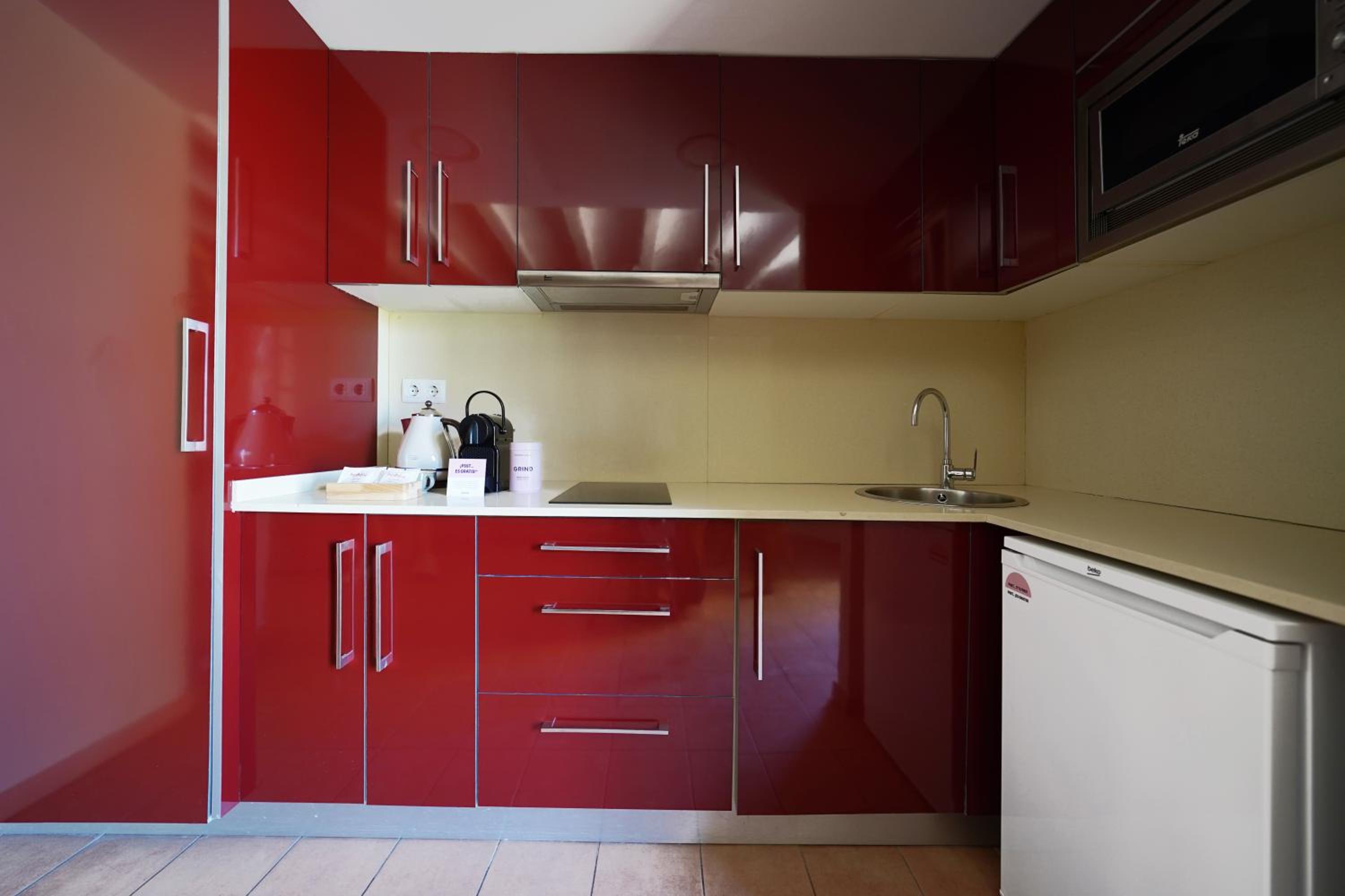 Barcelona Vacations - Numa I Seda Apartments - Property Image 2