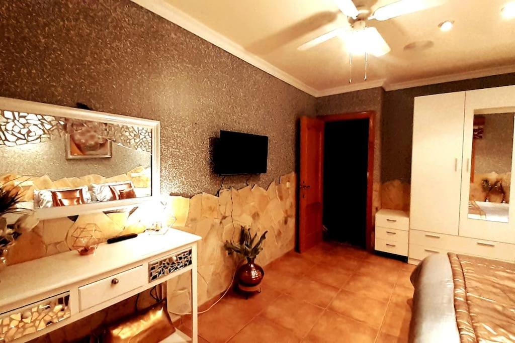 Charming Villa La Mar