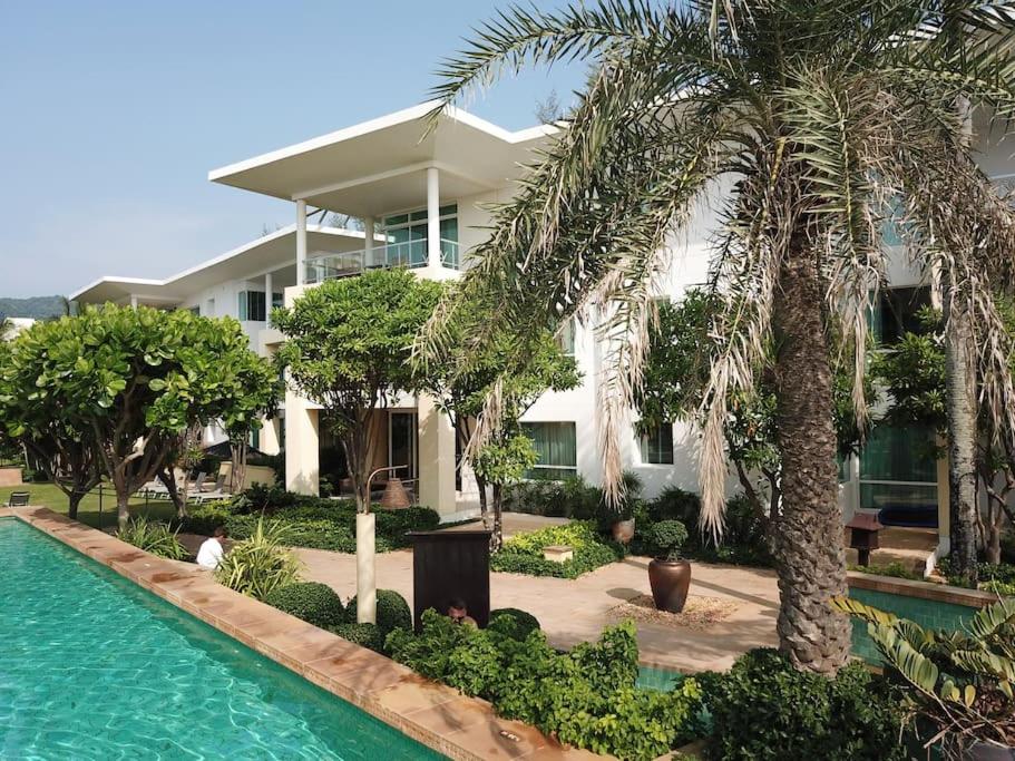 Hotel Karon Sea View Beach Apartment