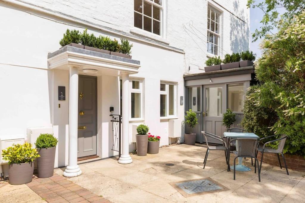 The Old Morgan Period 3 Bed Duplex view 2