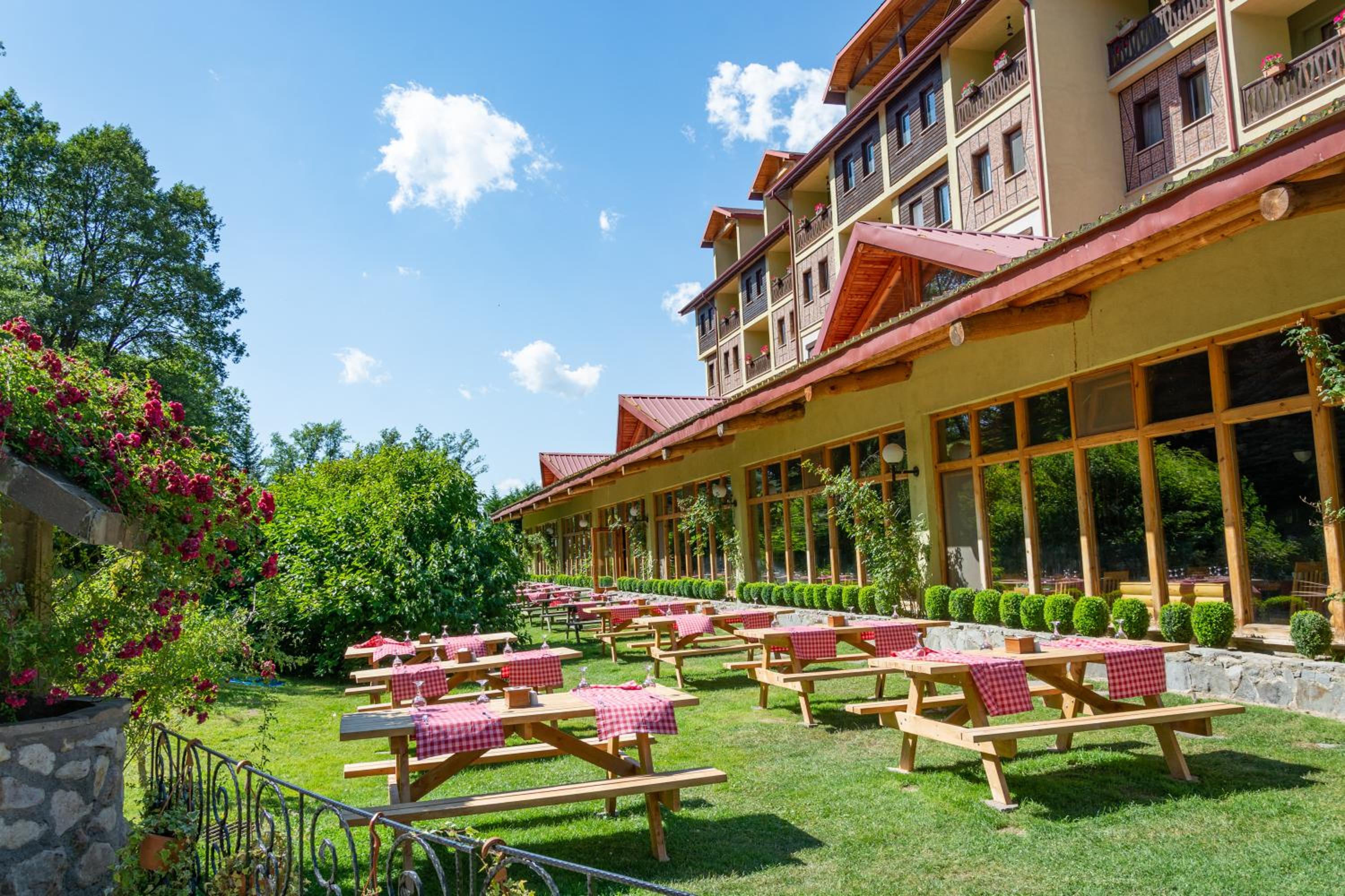 Gazelle Resort & Spa