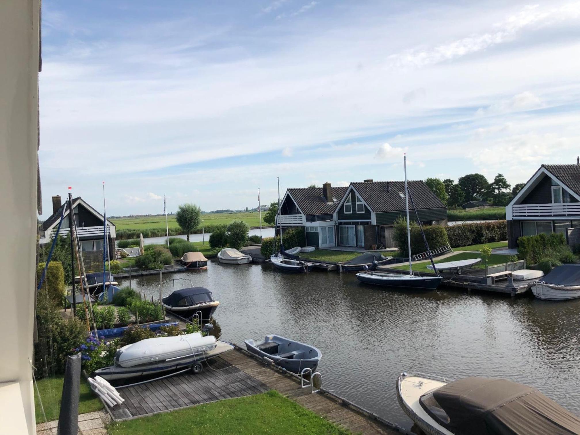 Vakantiehuis aan het water view 5