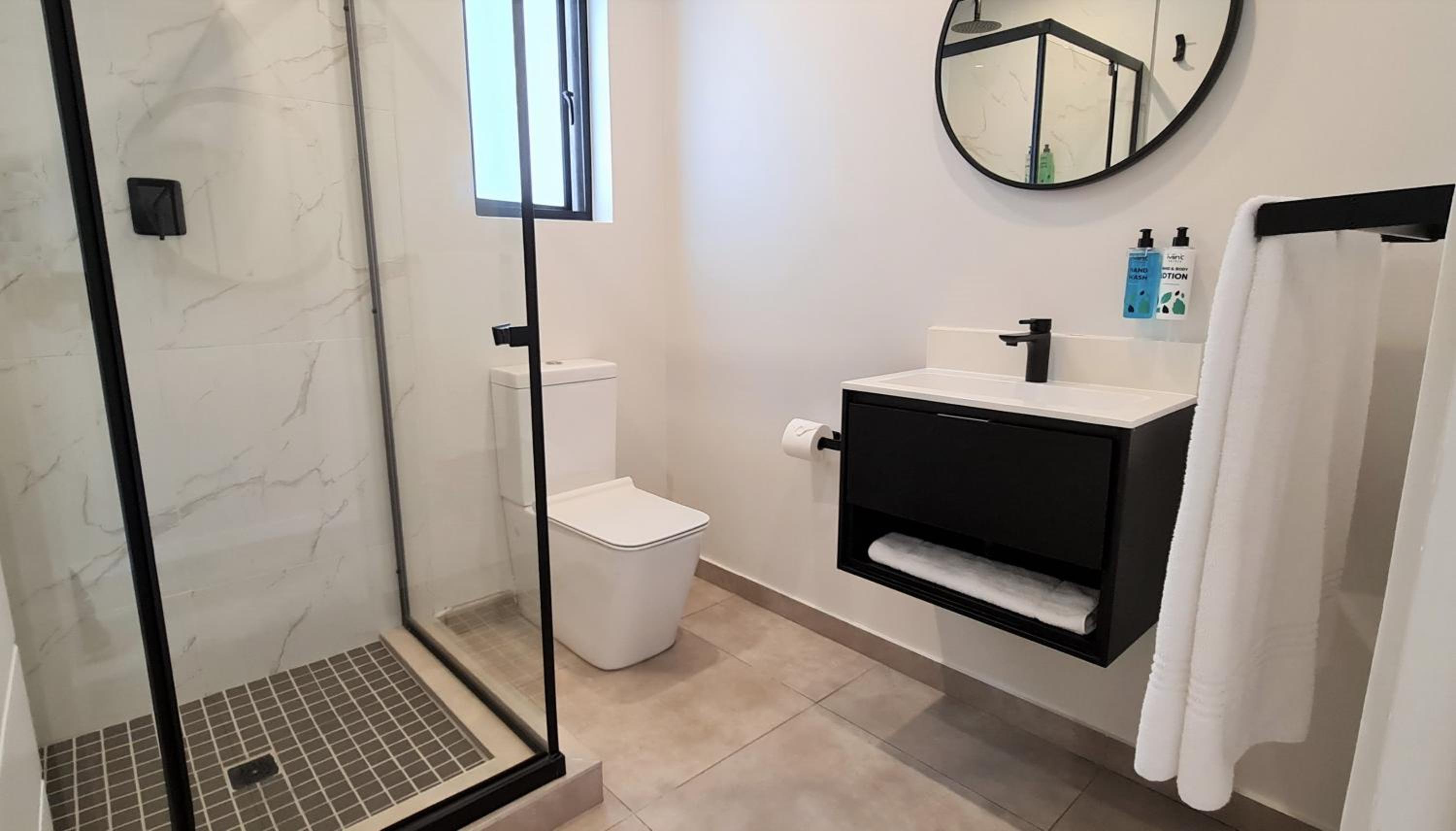 MINT Apartments Greenside