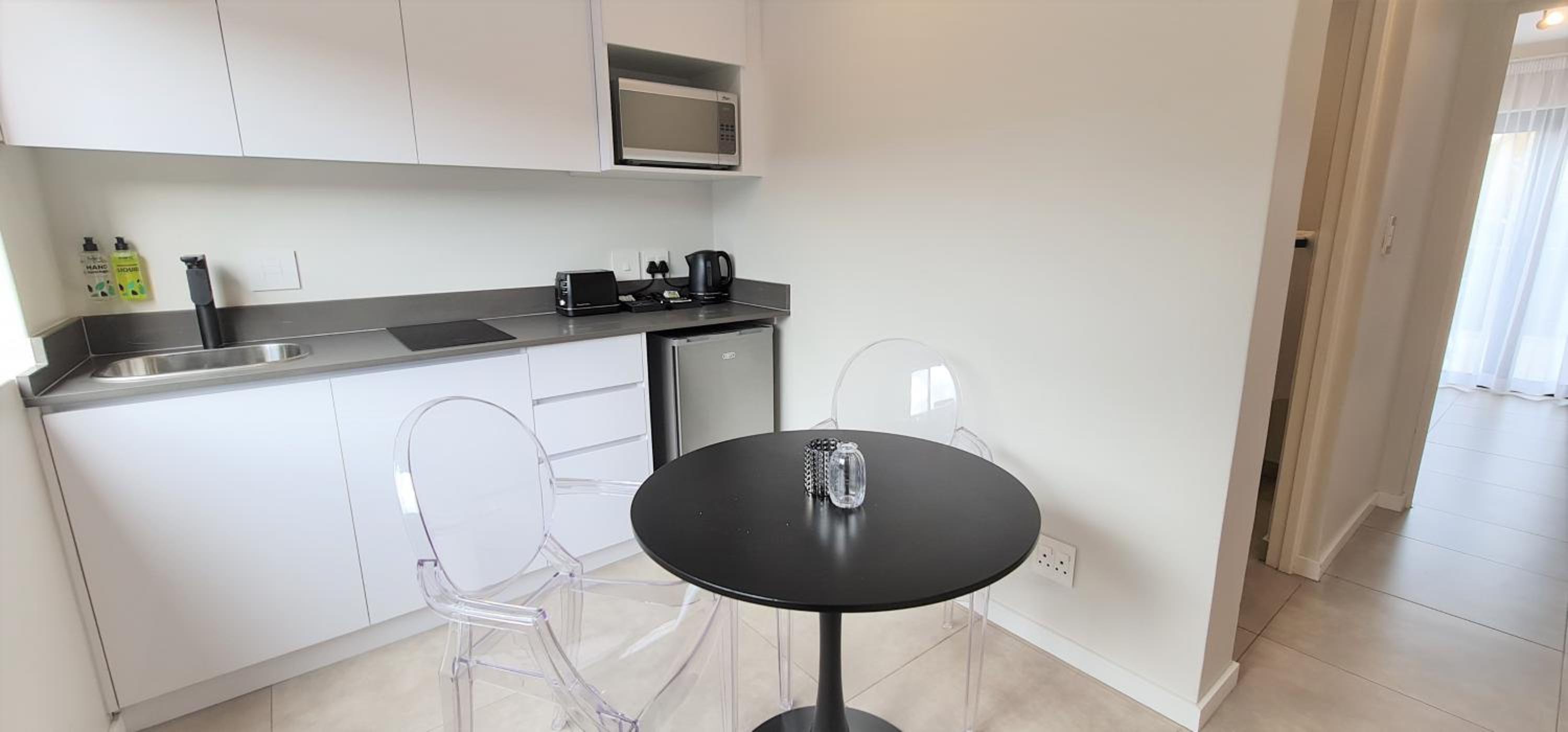 MINT Apartments Greenside