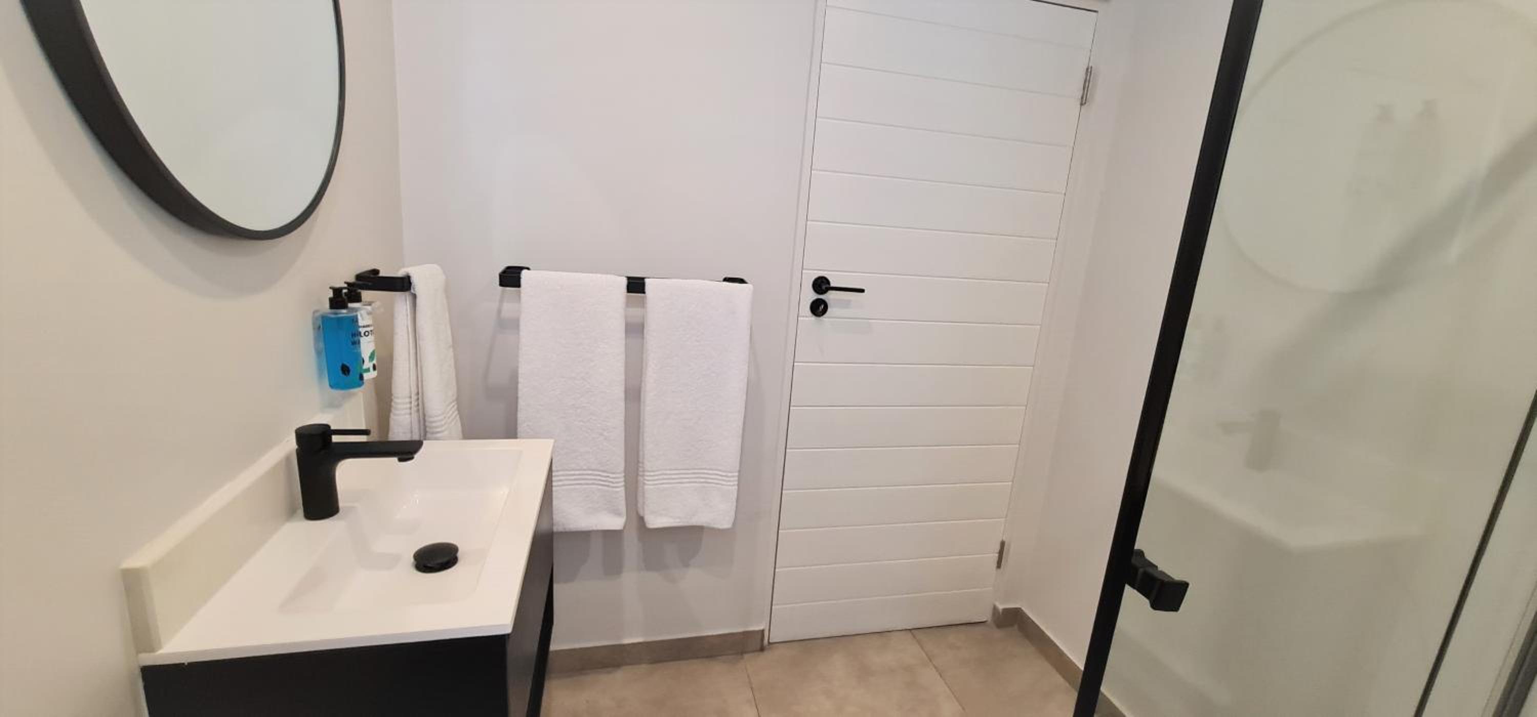 MINT Apartments Greenside