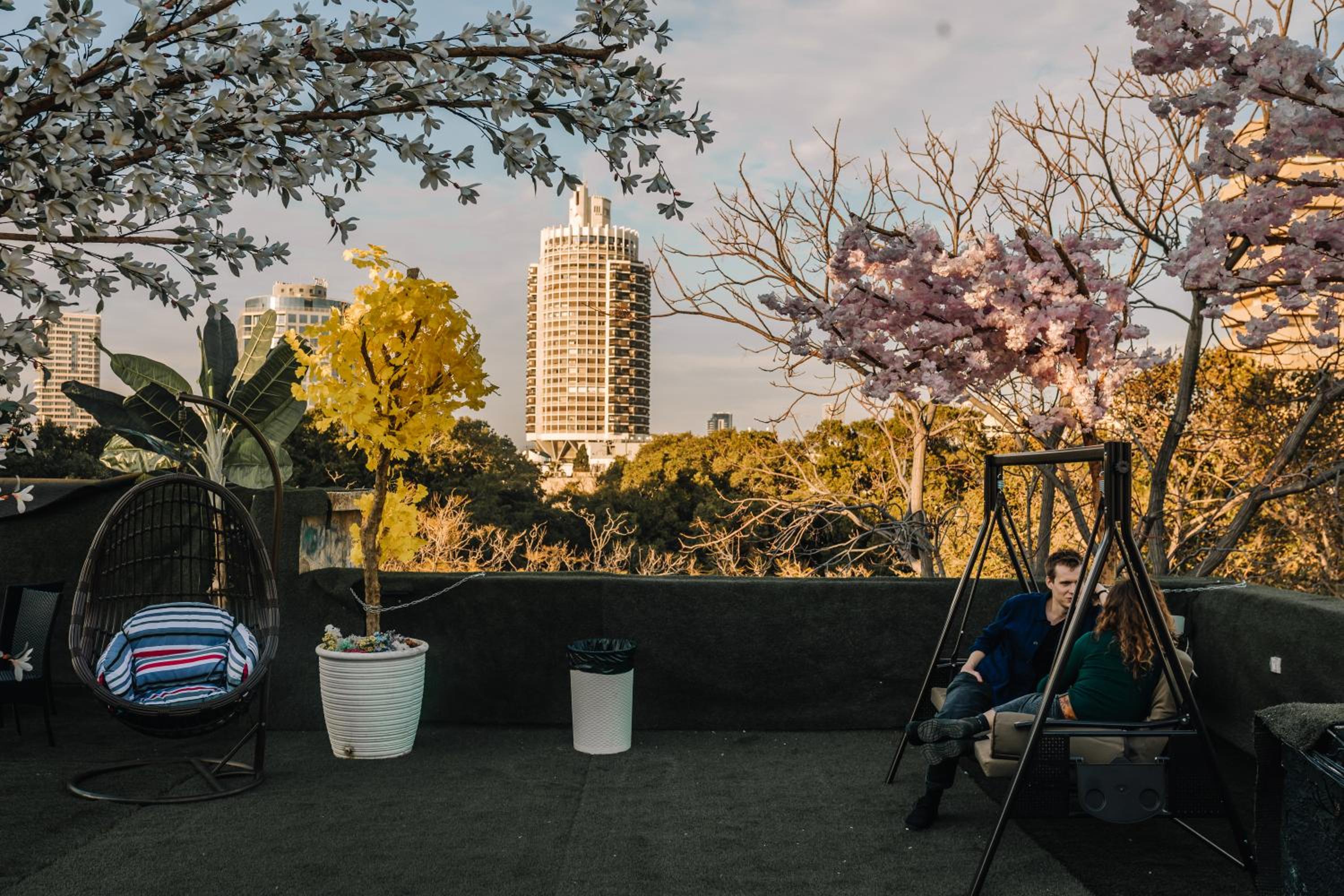 King's rooftop - by Bar Apartments - Image 4