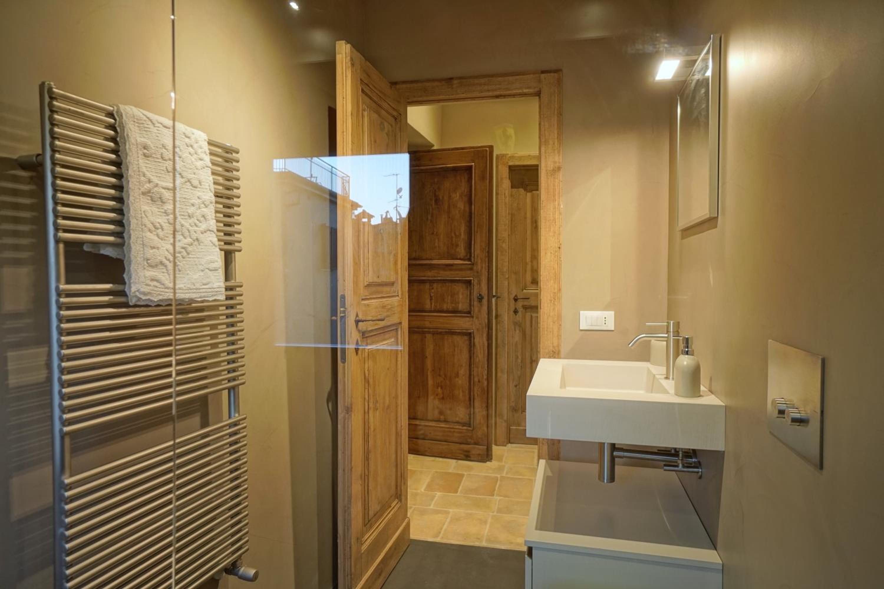 Montone Apartment