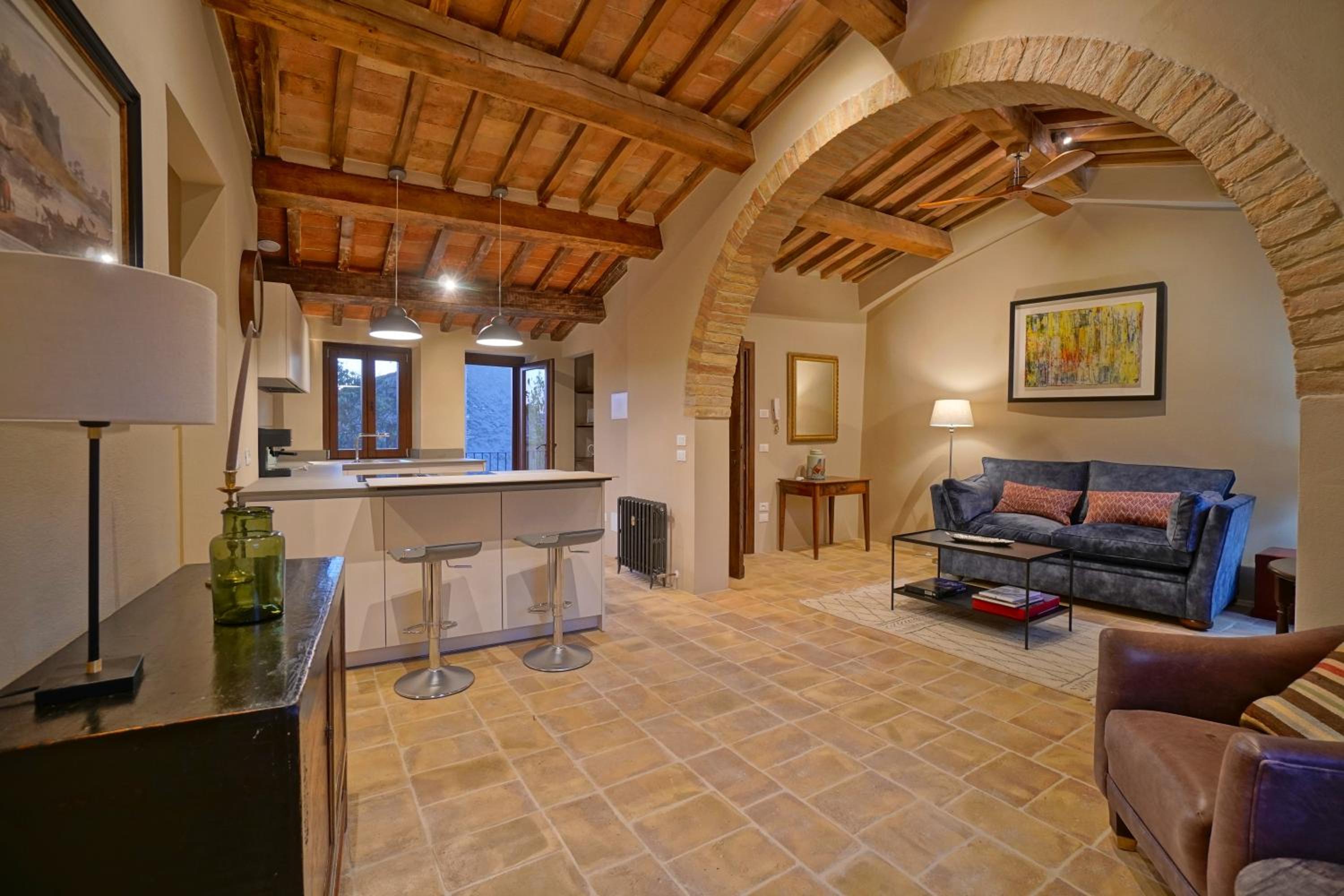 Montone Apartment