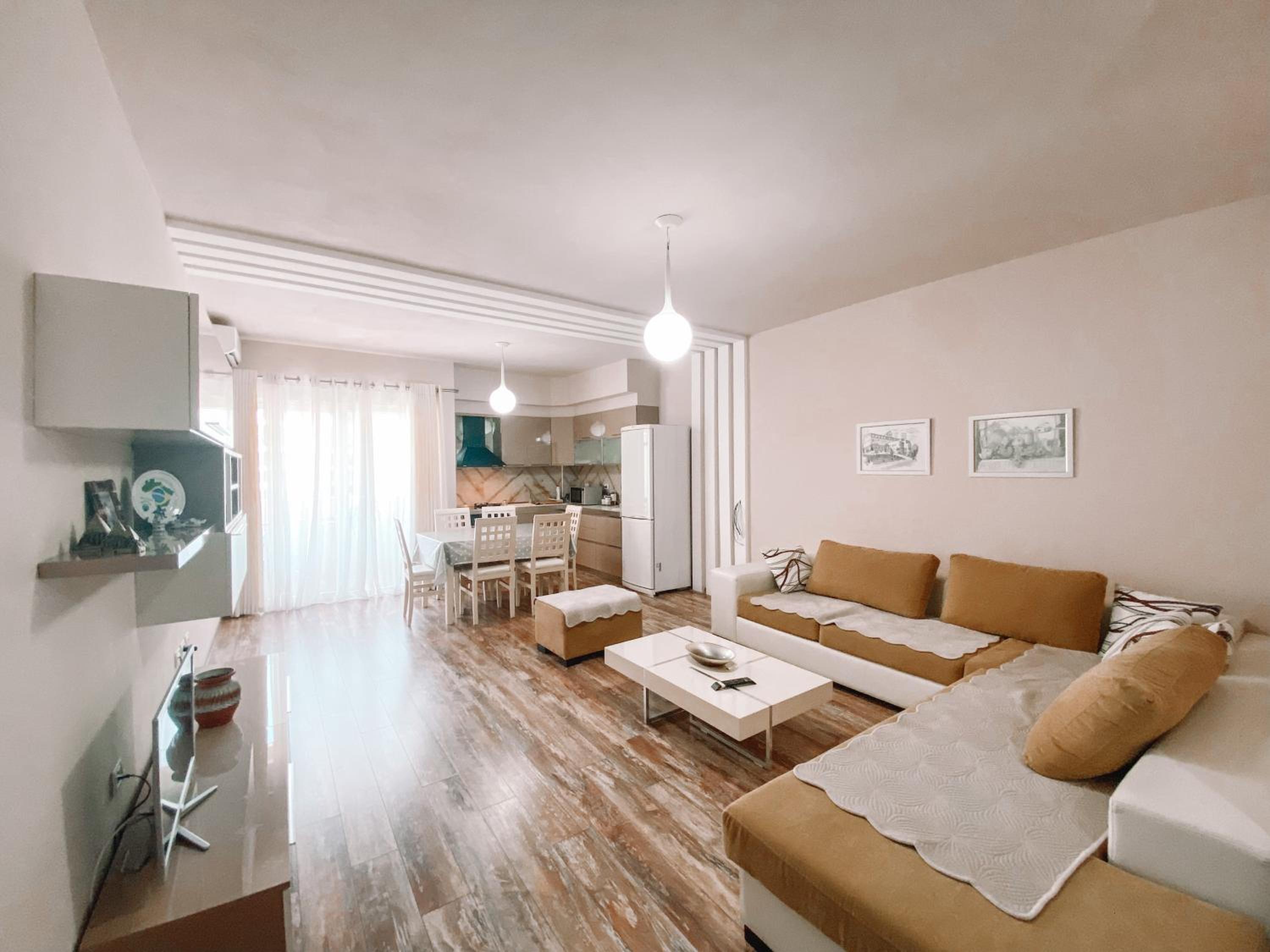 Hotel Cozy and spacious two bedroom apartment in Shengjin - Image 1