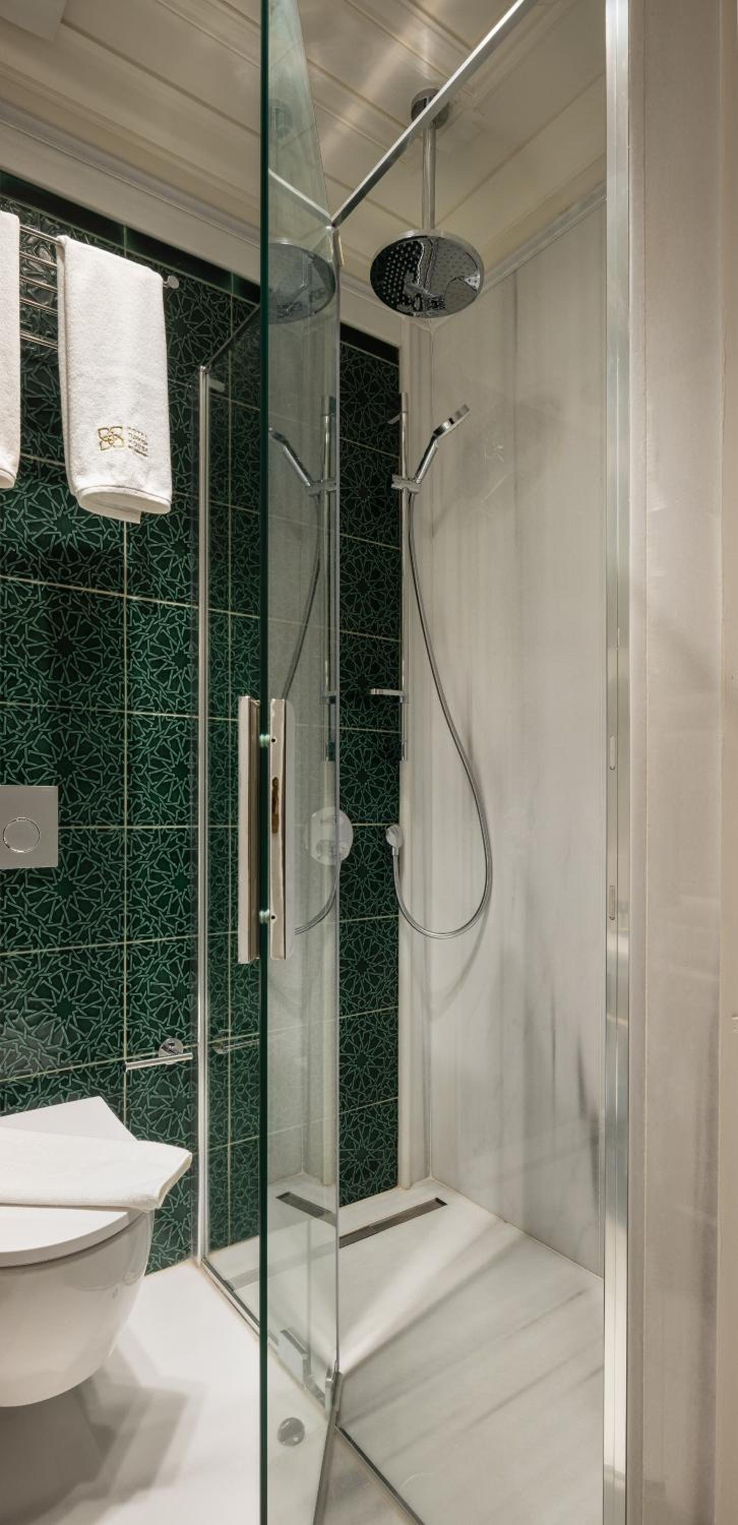 Turkish House Otel - Image 11