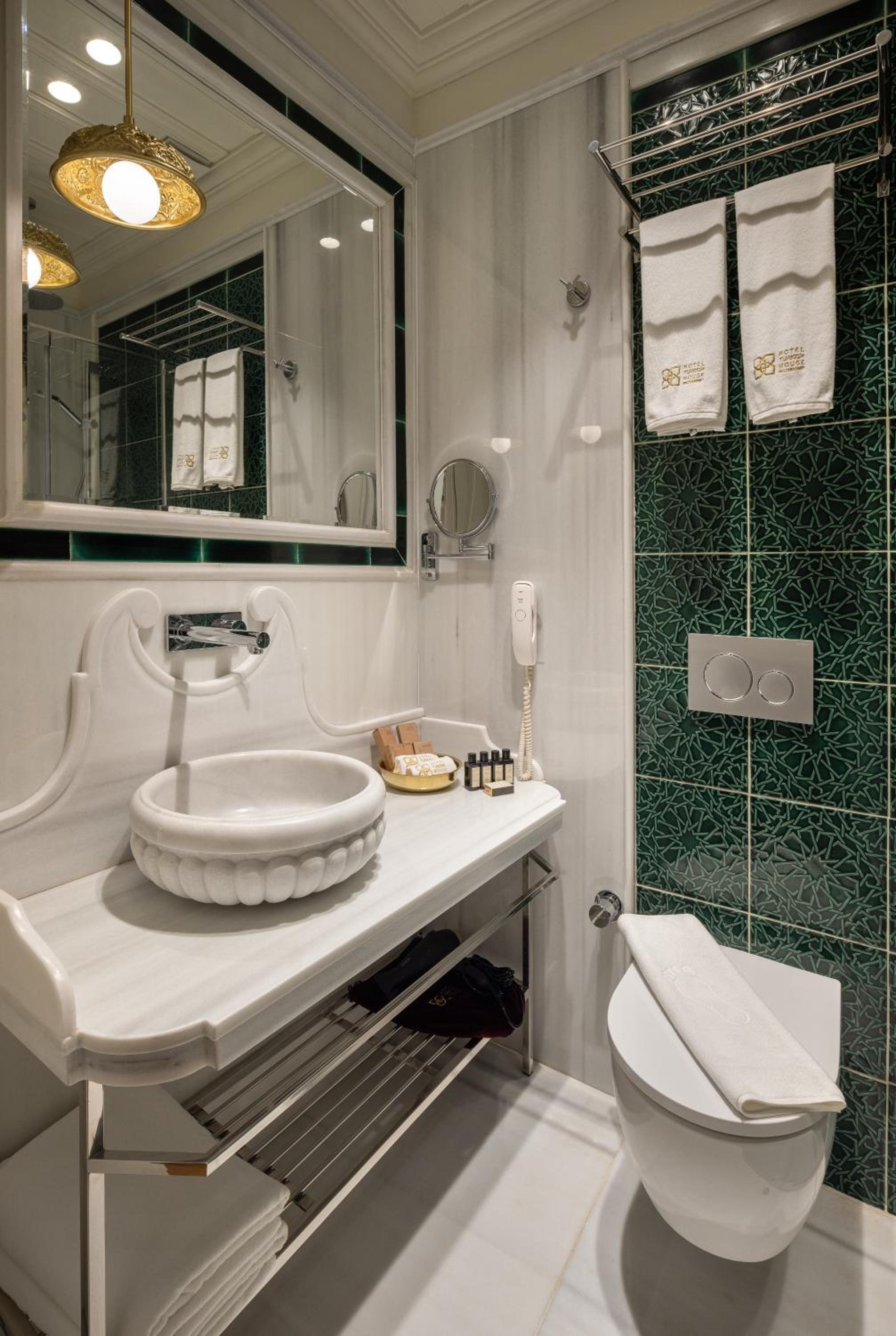 Turkish House Otel - Image 36