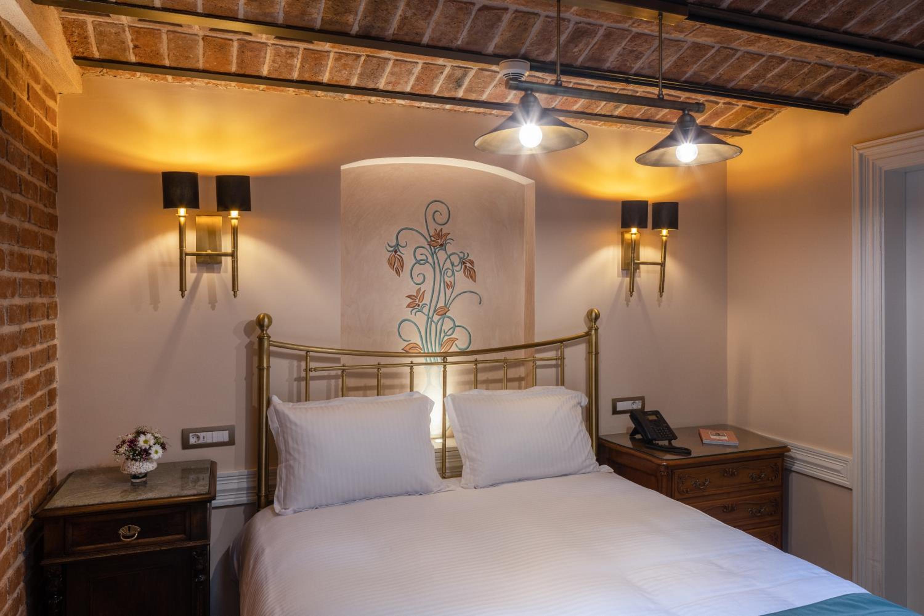 Turkish House Otel - Image 37