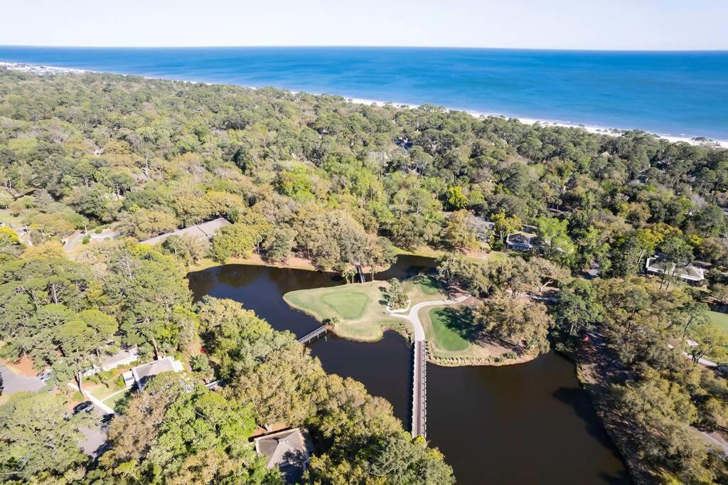 Wonderful vacation condo near the beach shops and restaurants view 2