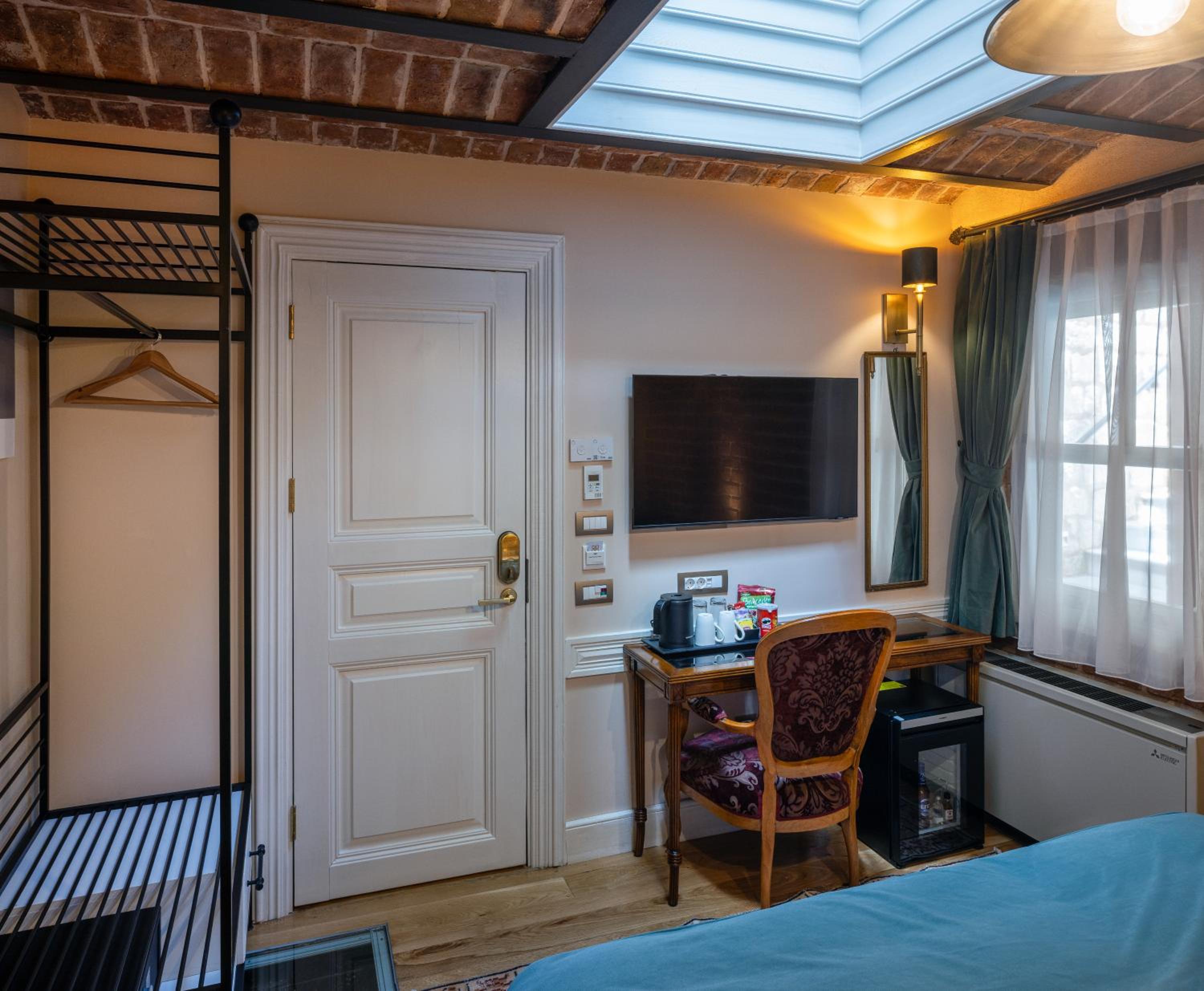 Turkish House Otel - Image 49