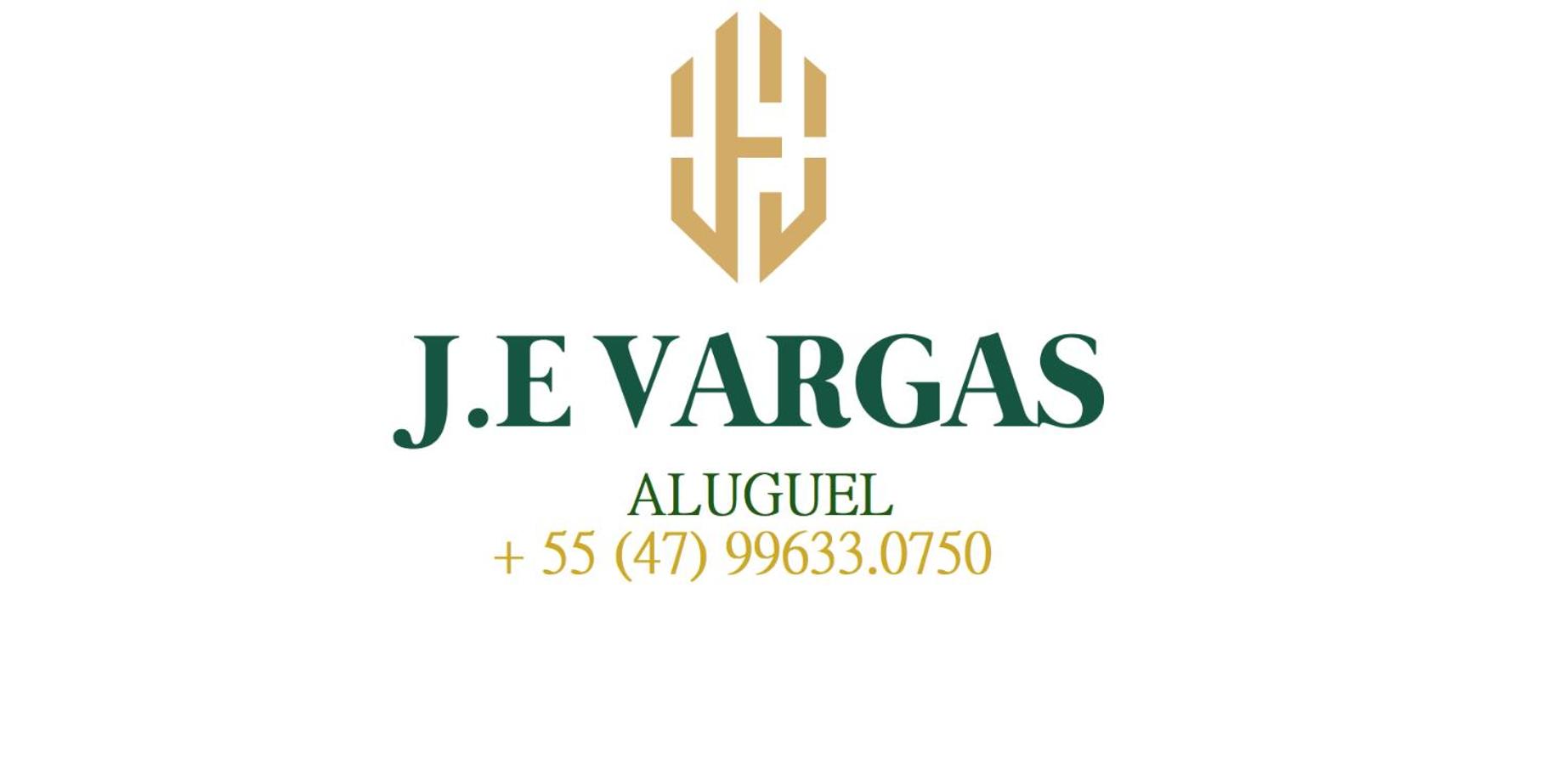 Aprecie Mariscal Nesta Hospedagem a 150 M do Mar - V4