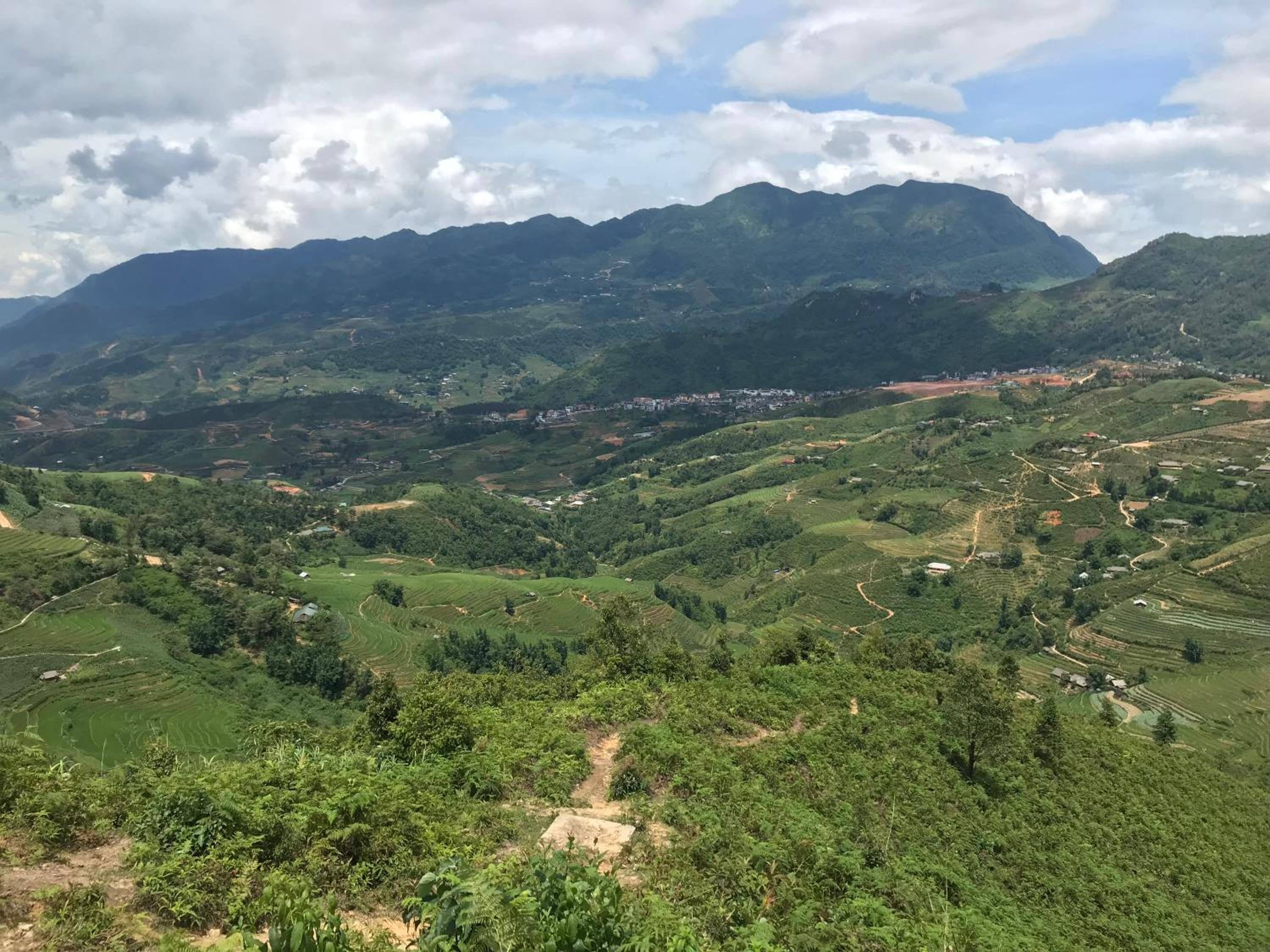 Fancy Sapa Hostel 2 view 5