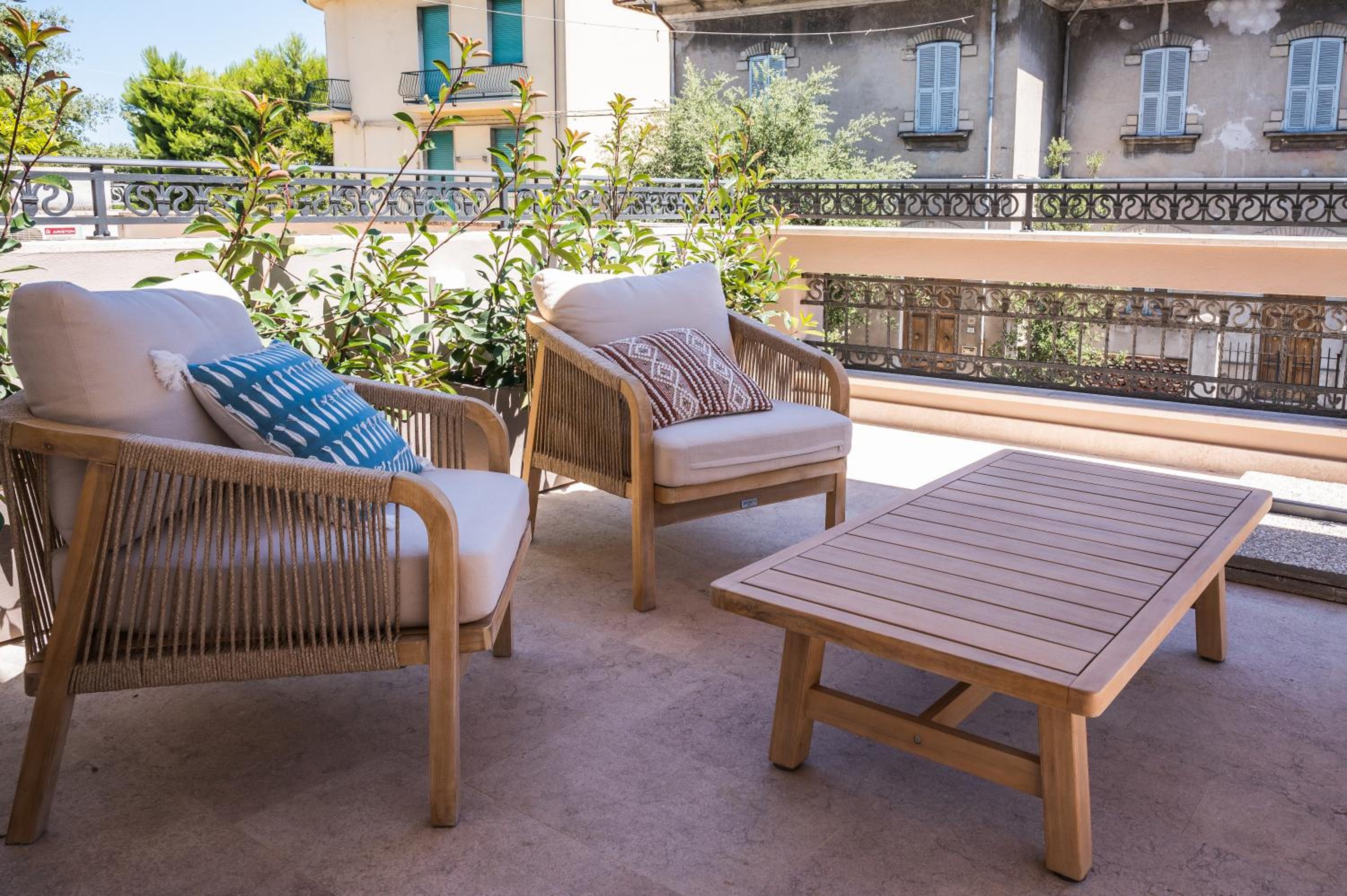 balance & terrace