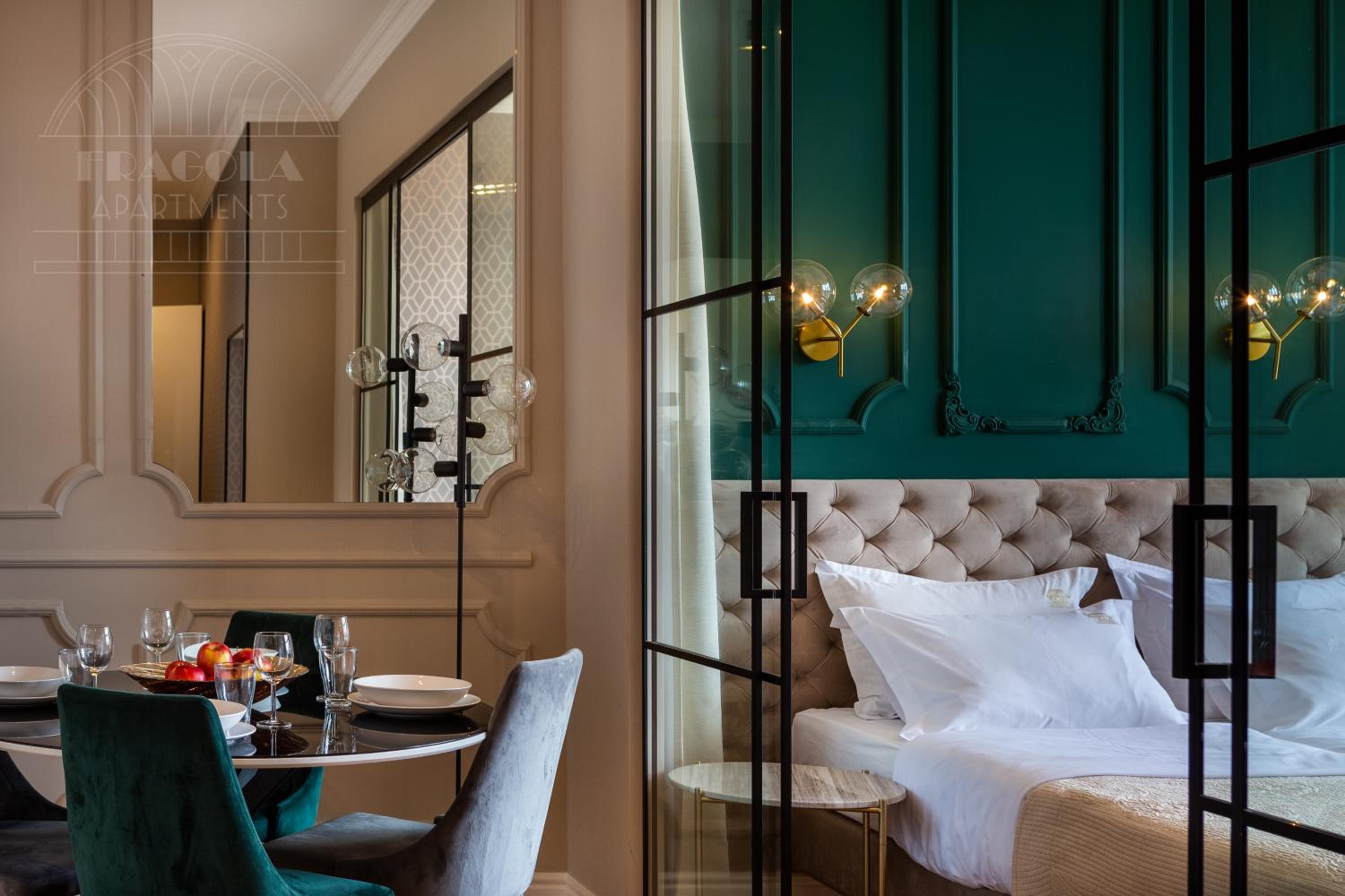 Feniks Fragola Apartments