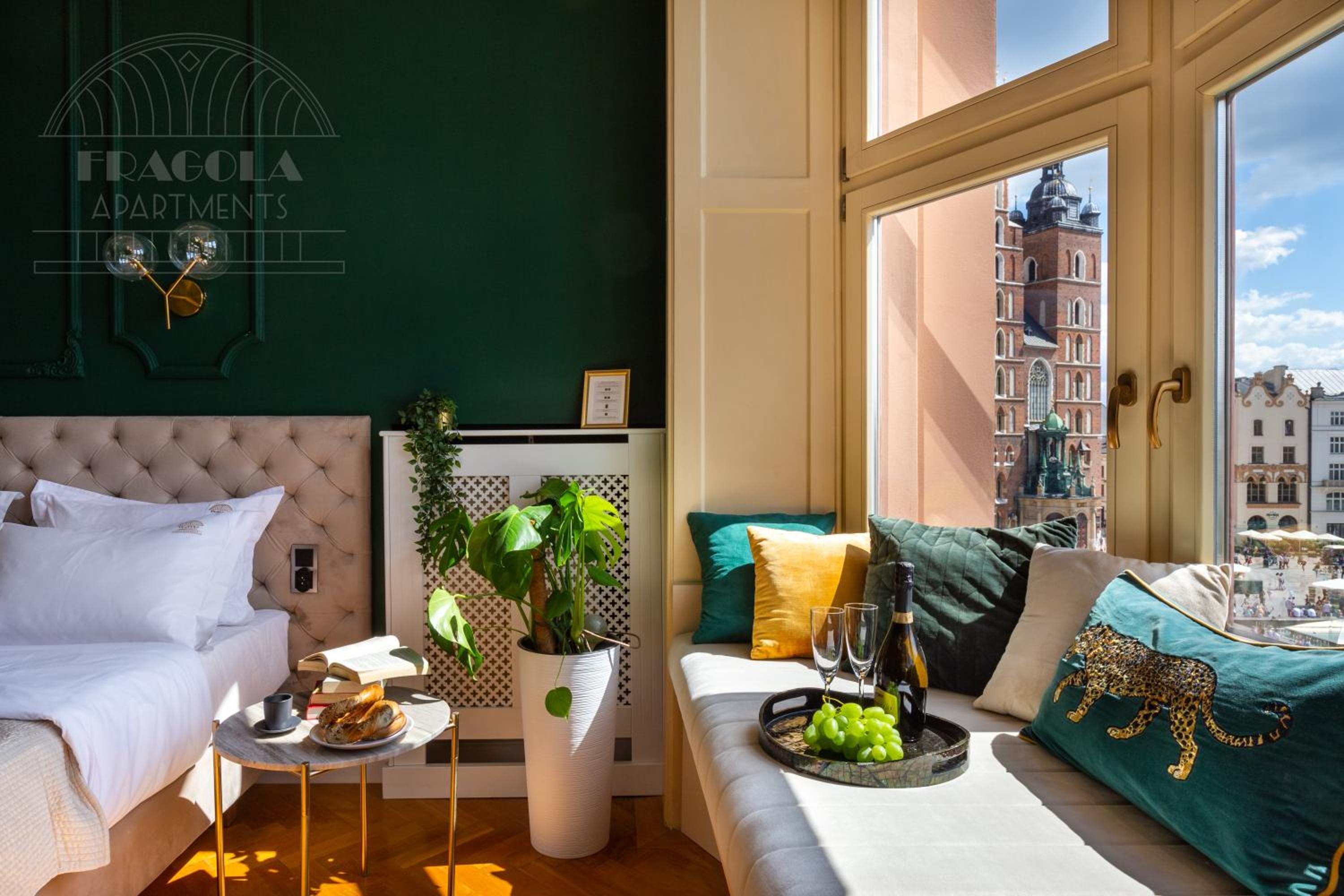Feniks Fragola Apartments