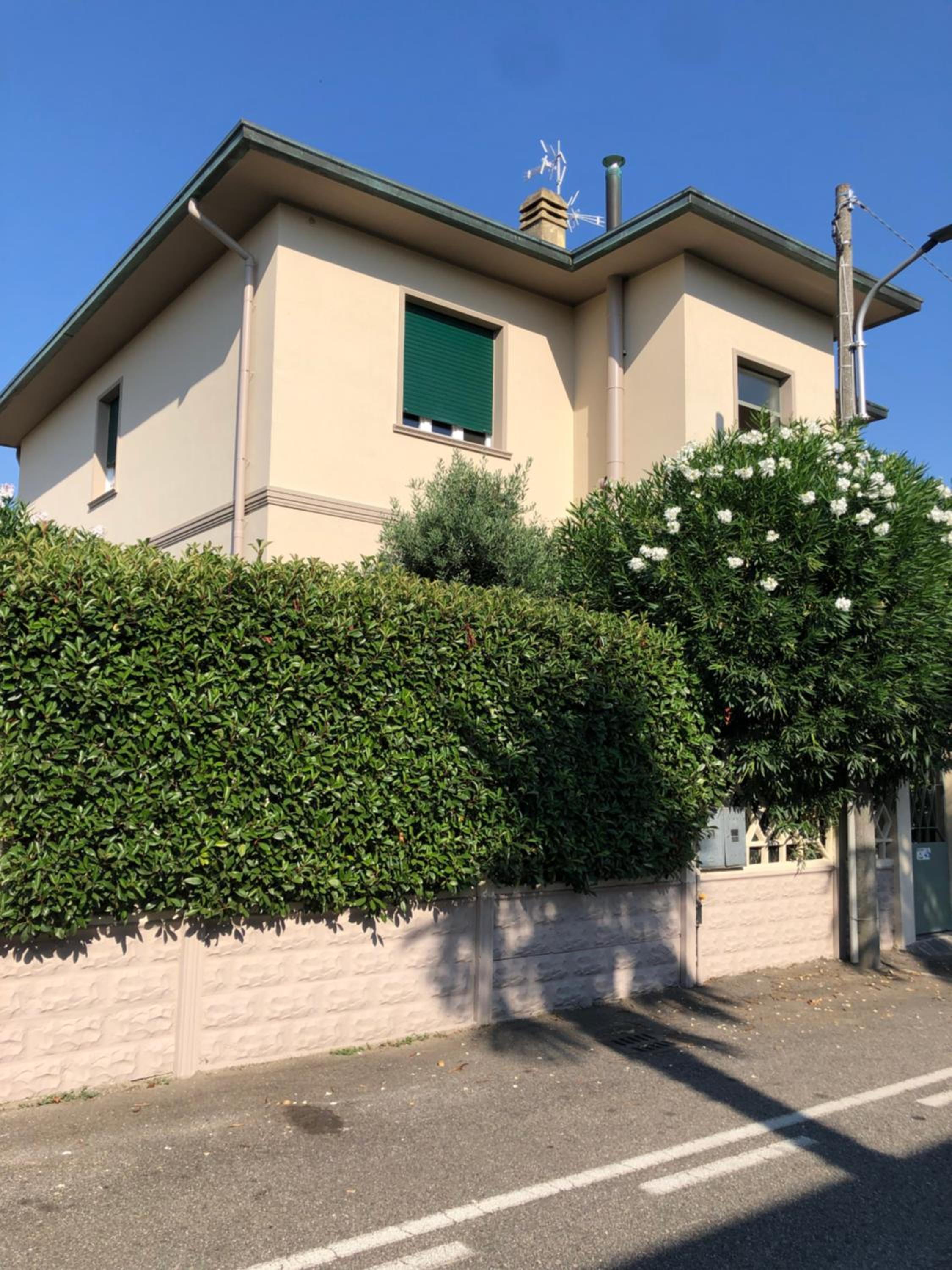 LA S'VOLTA VANZAGO BED AND BREAKFAST view 2