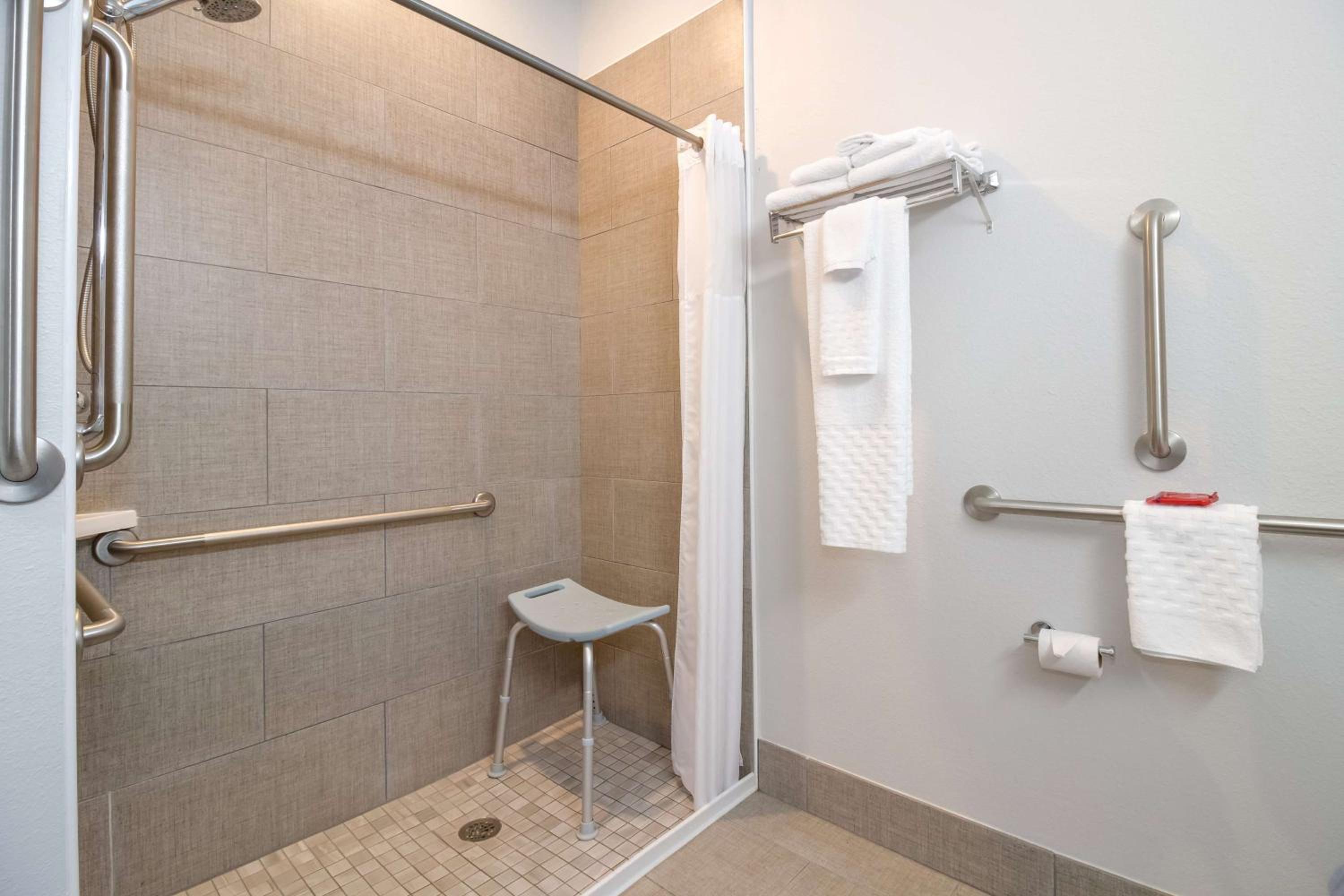 SureStay Hotel by Best Western Shallotte - Property Image 8