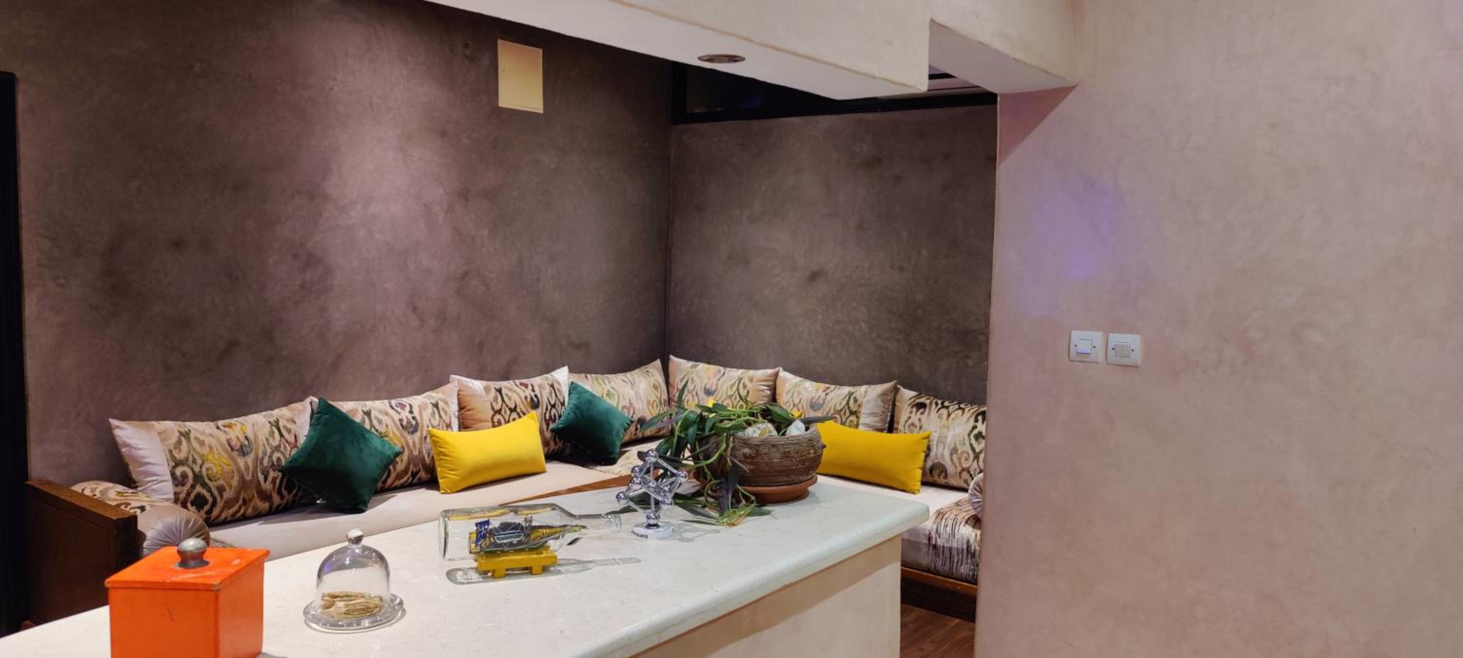 lounge