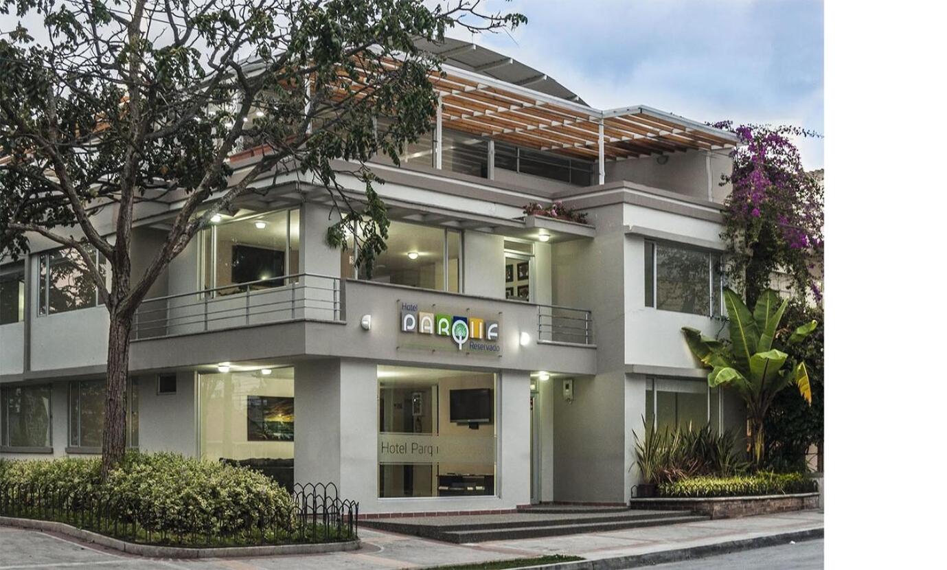 Hotel Parque Reservado - Image 1