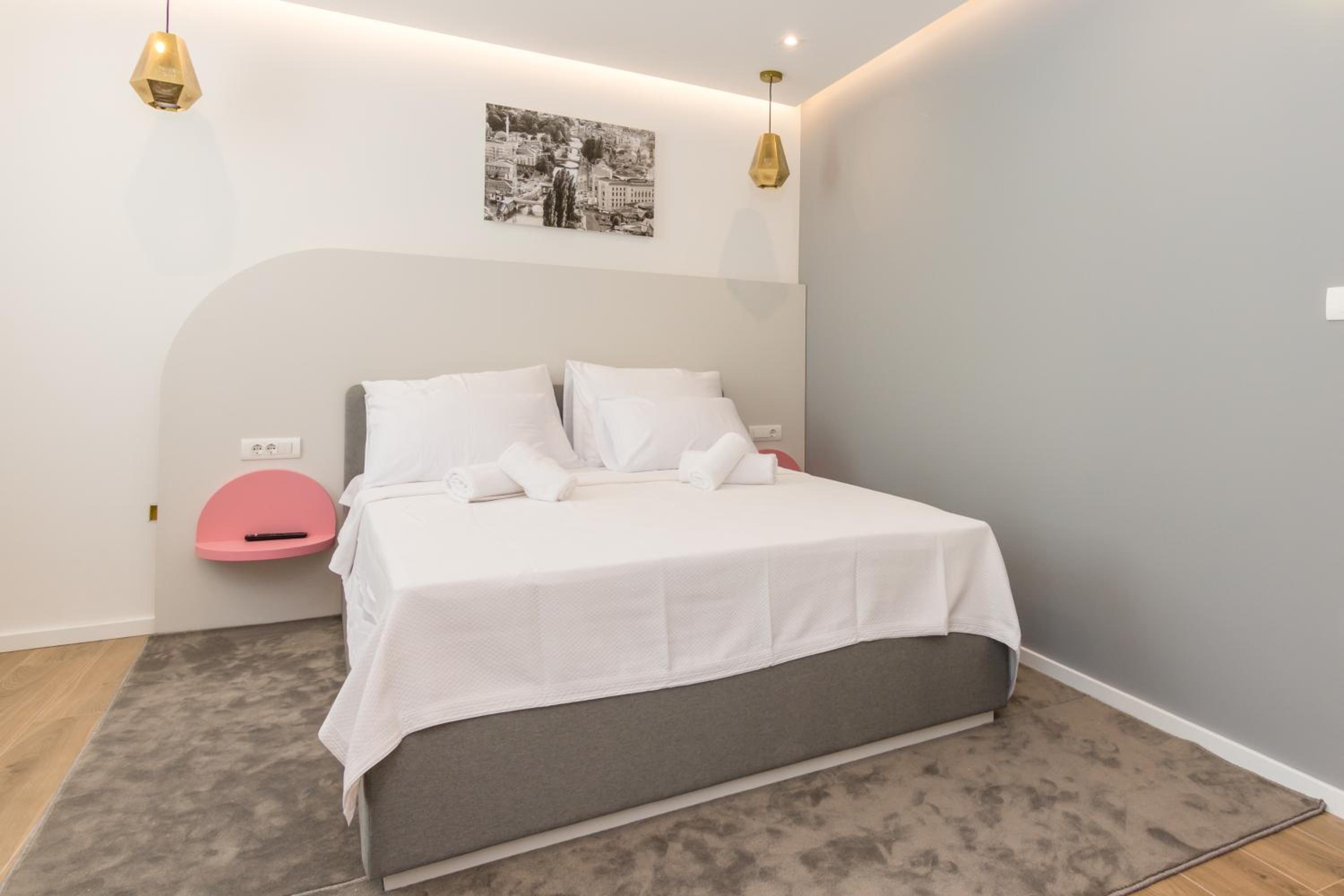 Mayisa Apartments