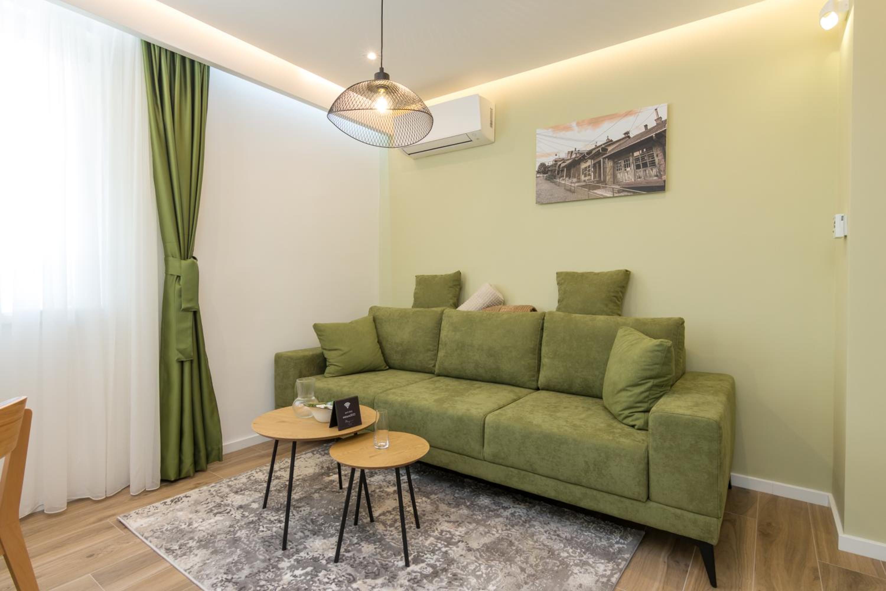 Mayisa Apartments