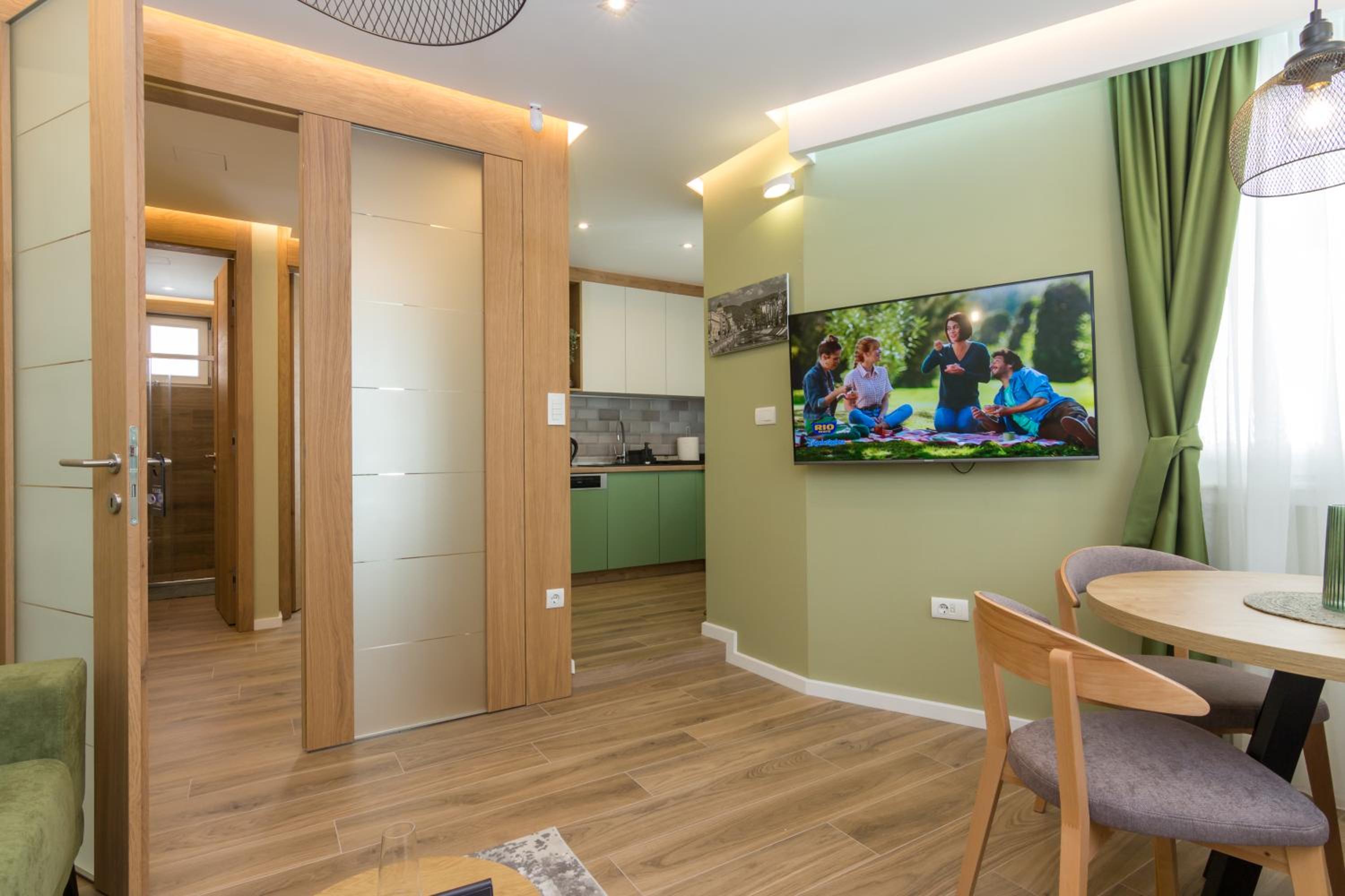 Mayisa Apartments