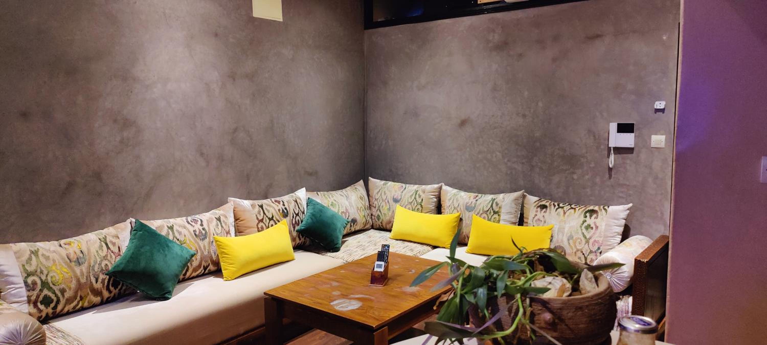 lounge