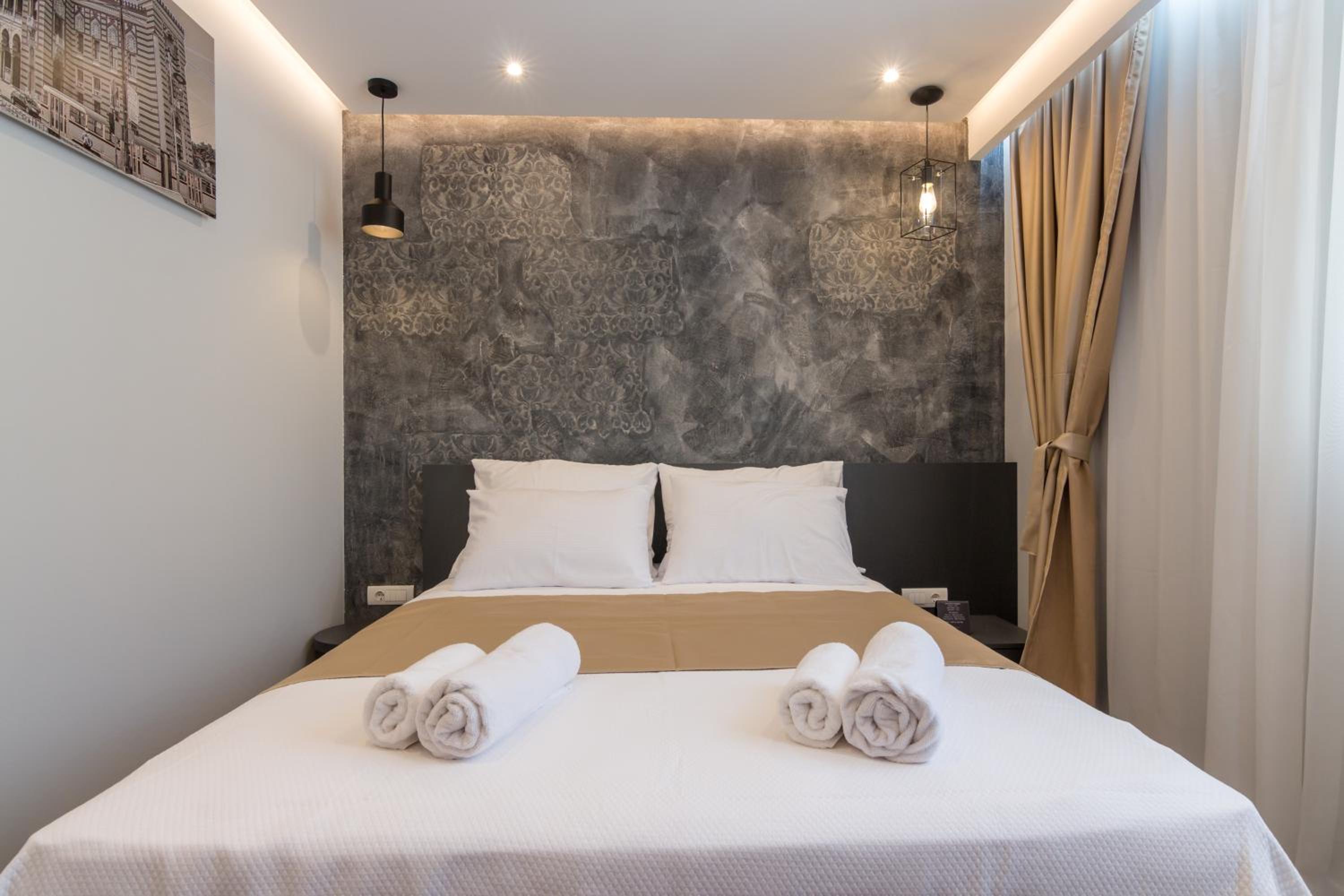 Mayisa Apartments